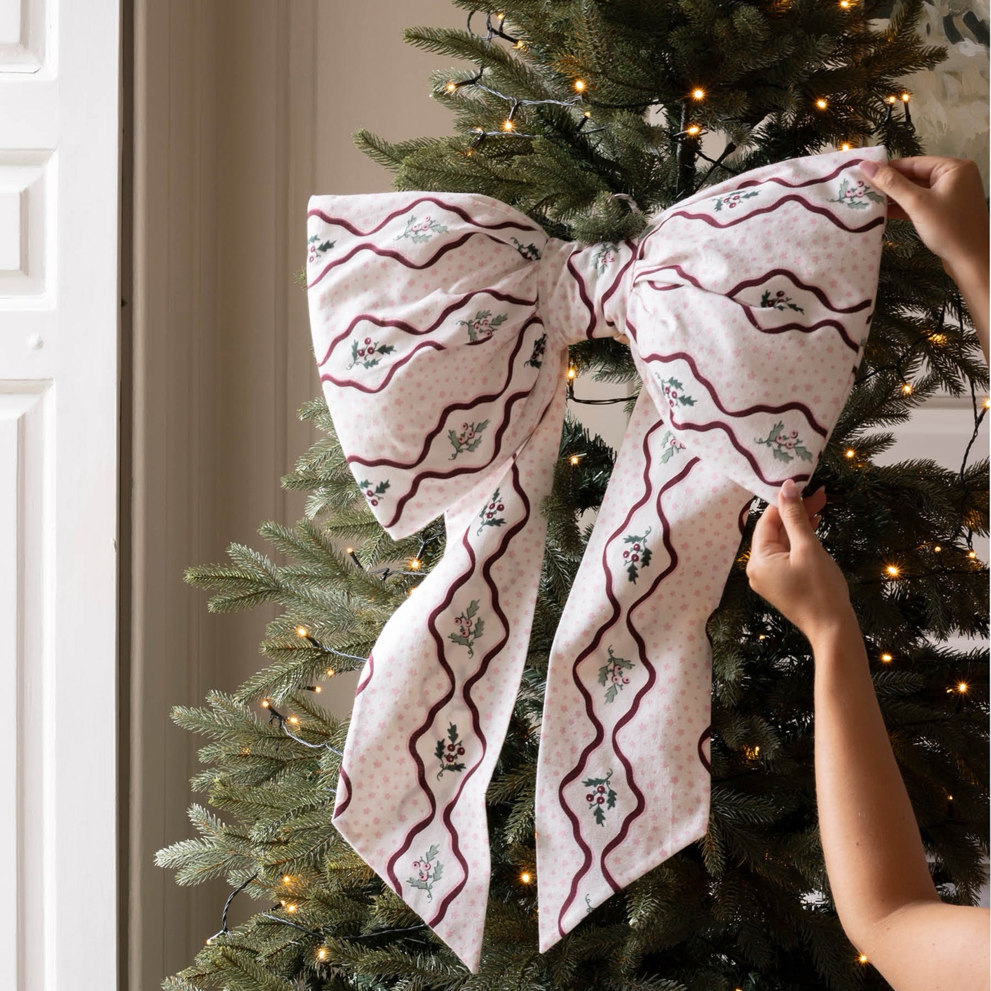 XBOBRI - Berry Ribbons Decorative Bow