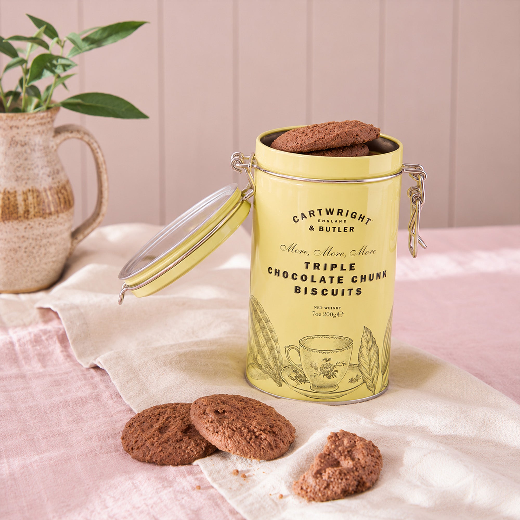 4464 - Triple Chocolate Chunk Biscuits in Tin