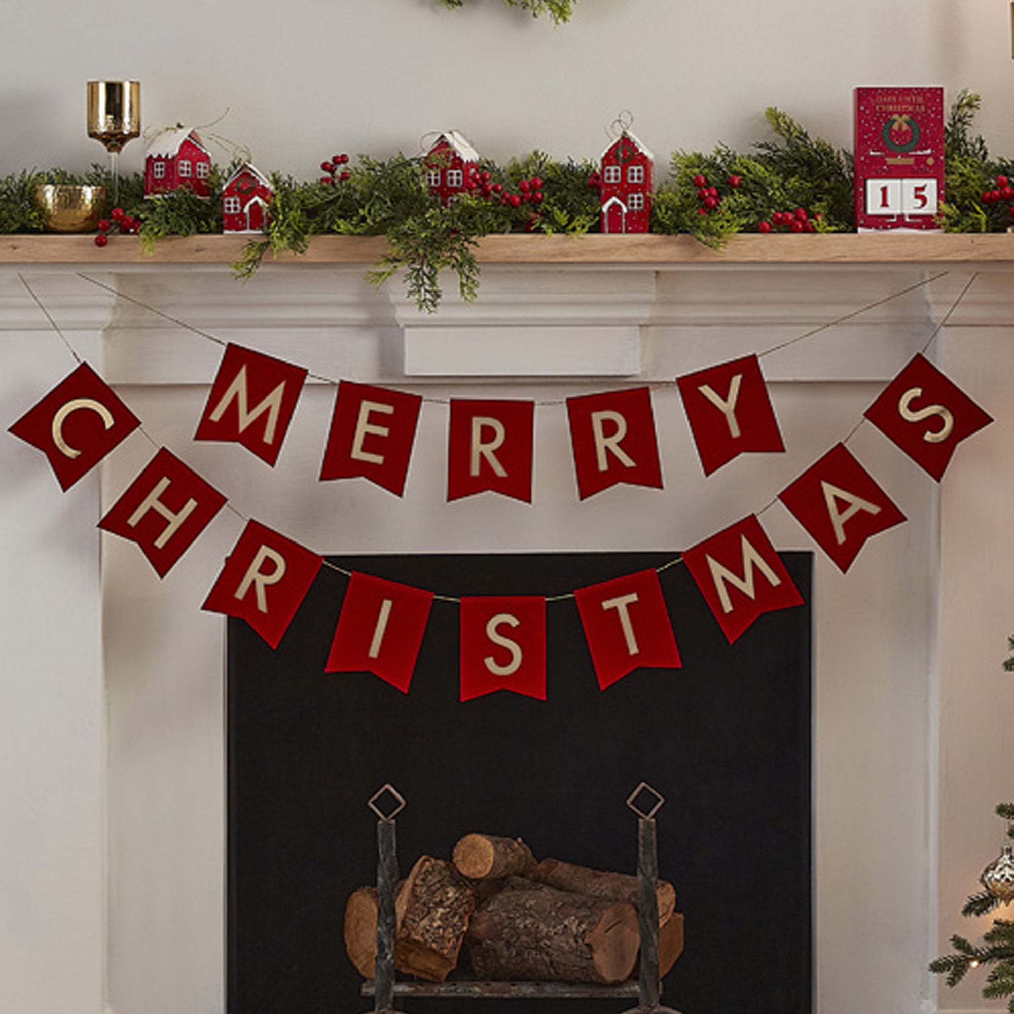 RED511 - Merry Christmas Gold Foiled Bunting