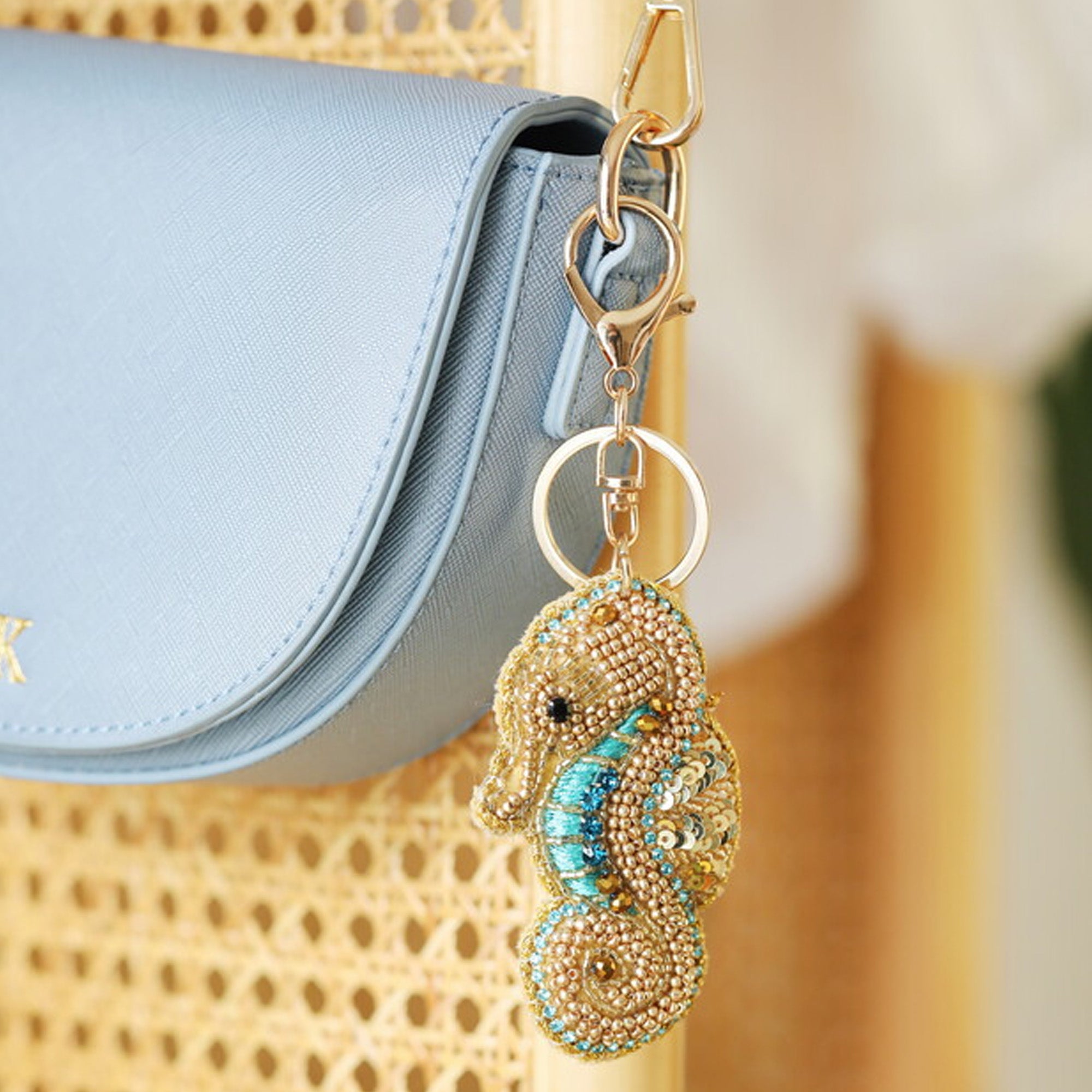 82979 - Seahorse Beaded Keyring