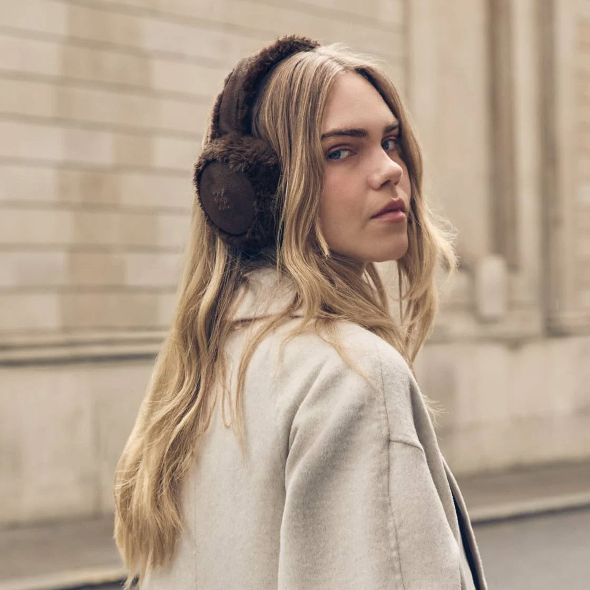 KLS880 - Faux Suede Earmuffs in Deep Brown