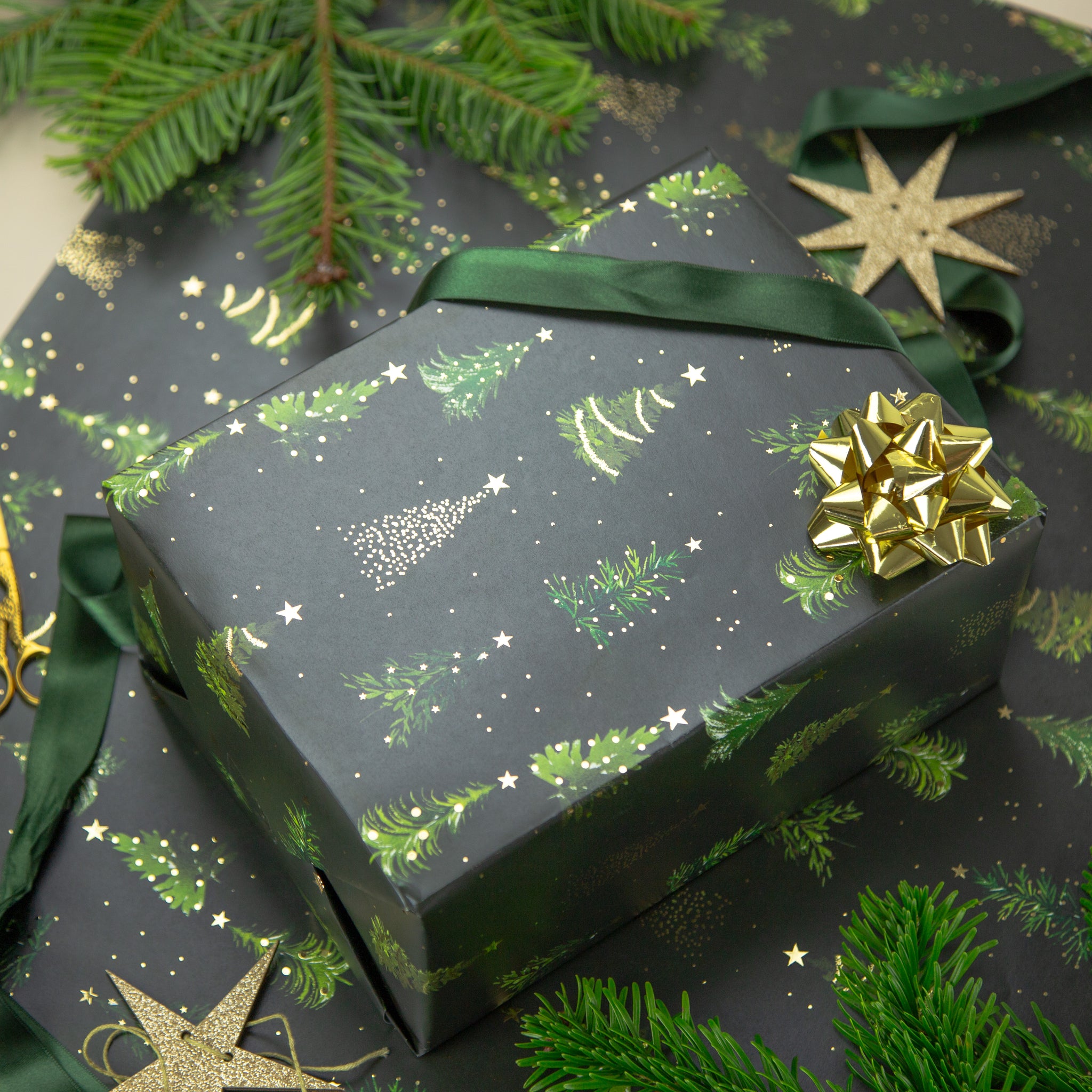 FCWP004 - Evergreen Foiled Wrapping Paper
