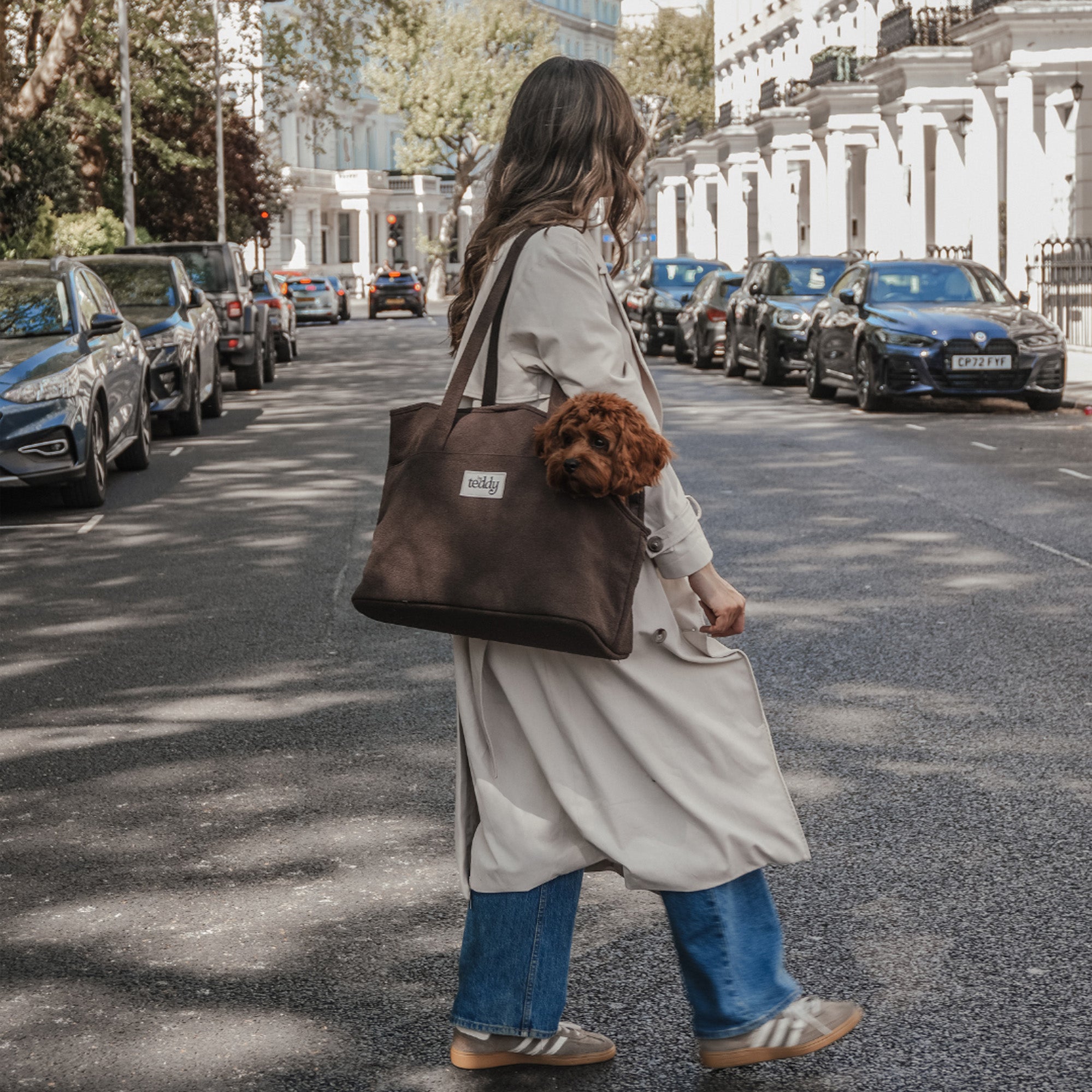 BOU-BAG-CHOC - The Bouclé Carrier Chocolate