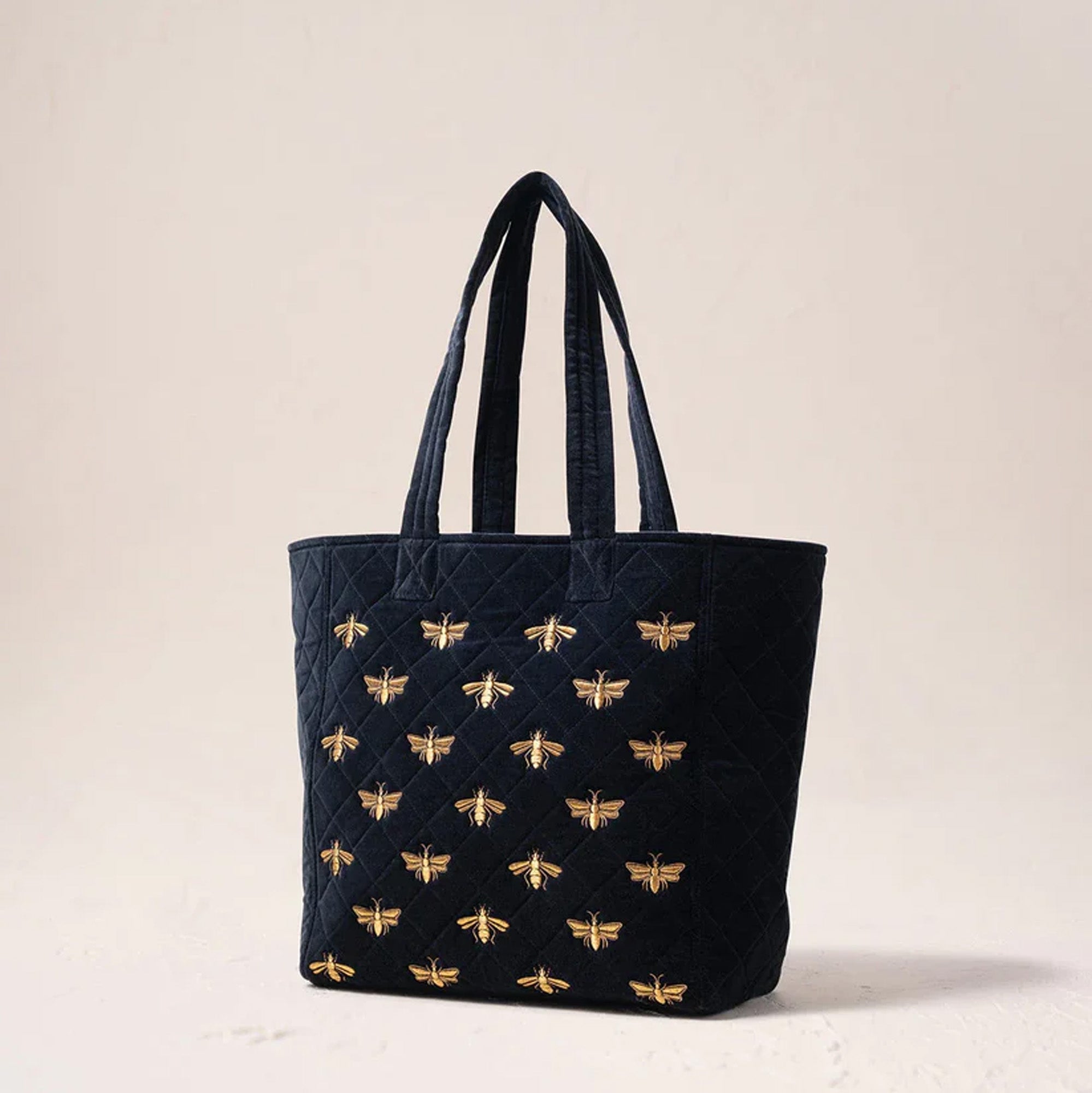 85394 - Honey Bee Charcoal Velvet Tote