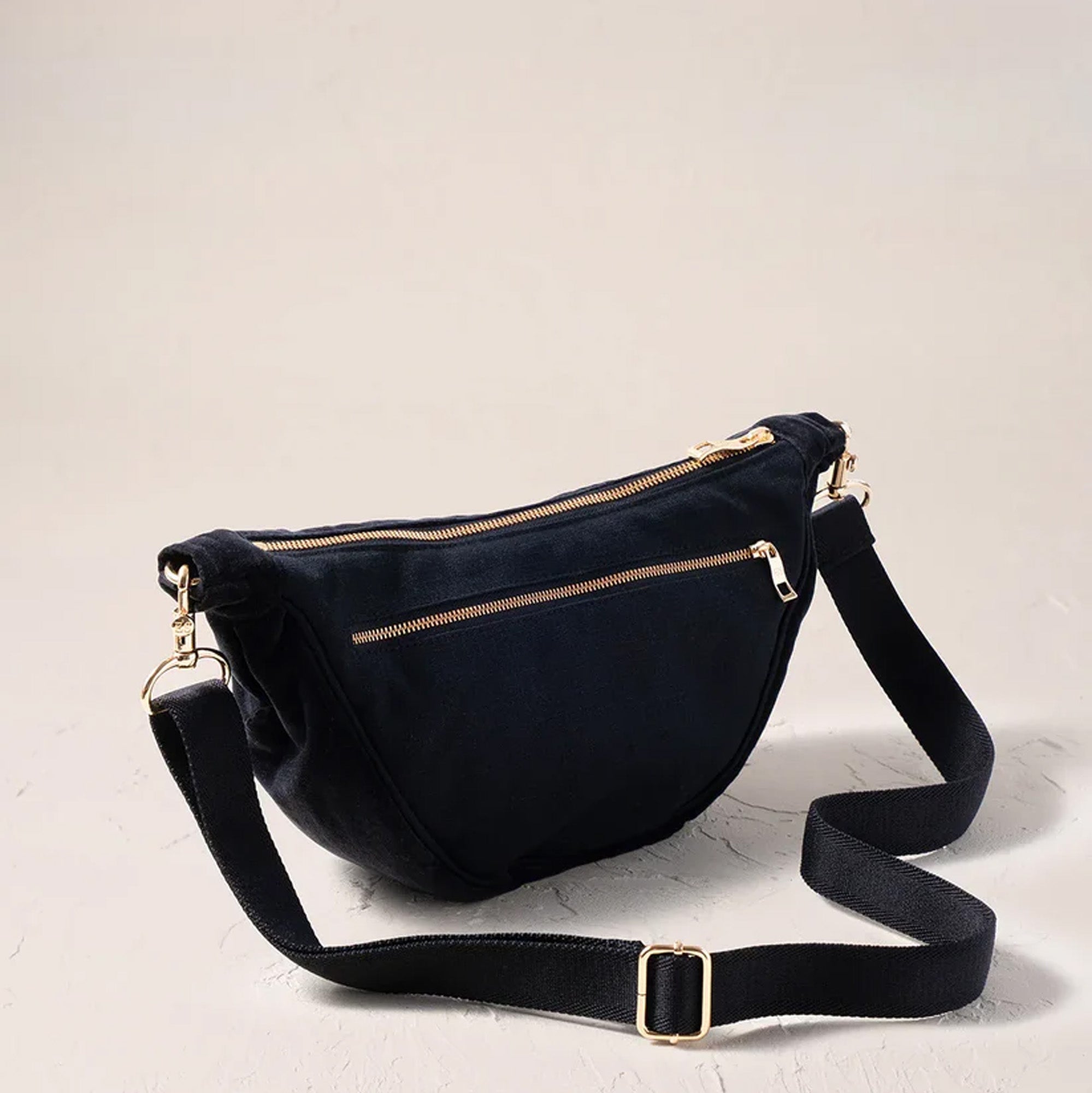 14803 - Honey Bee Velvet Crossbody Sling Bag