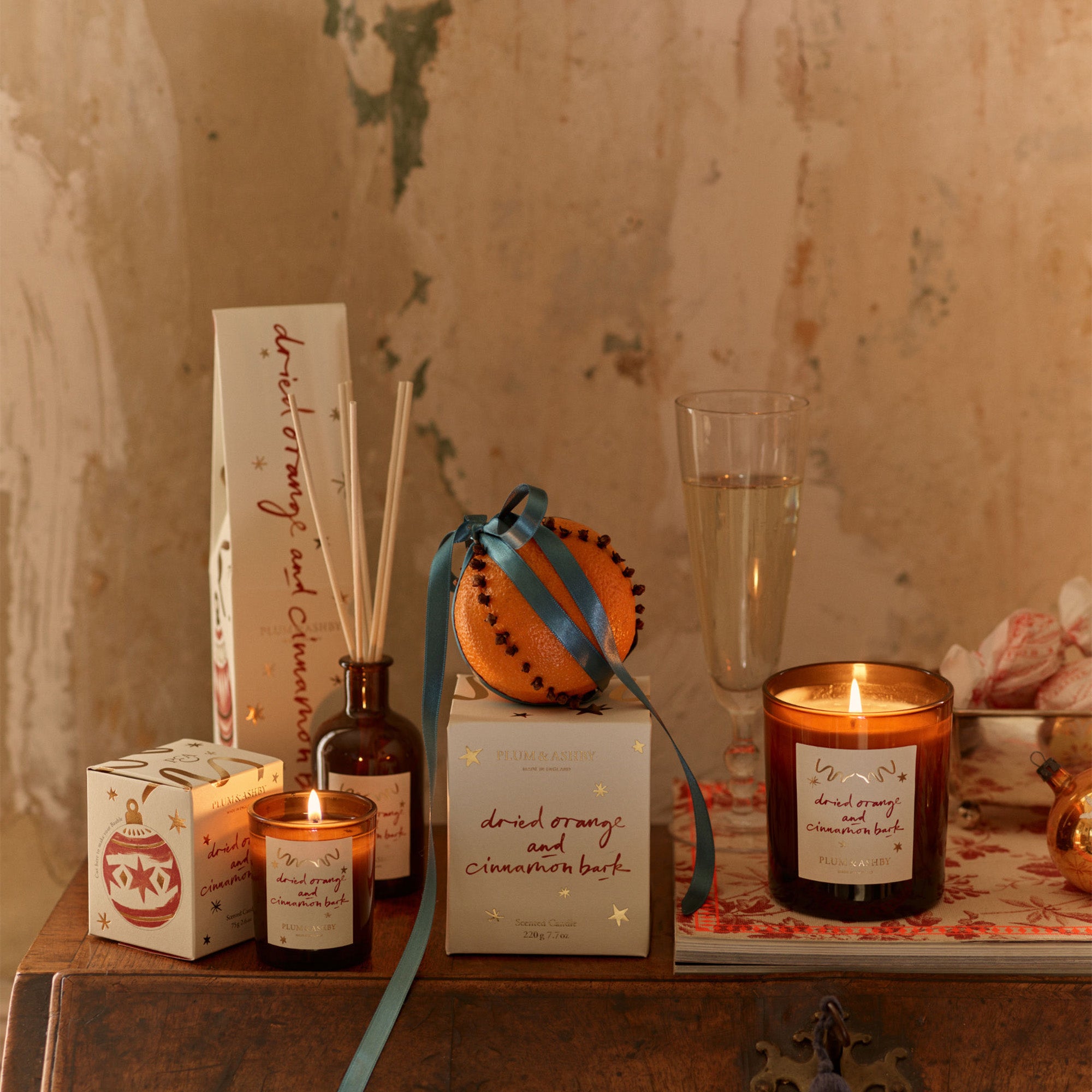 CANDLE-ORANGEBARKVOT - Dried Orange and Cinnamon Bark Votive