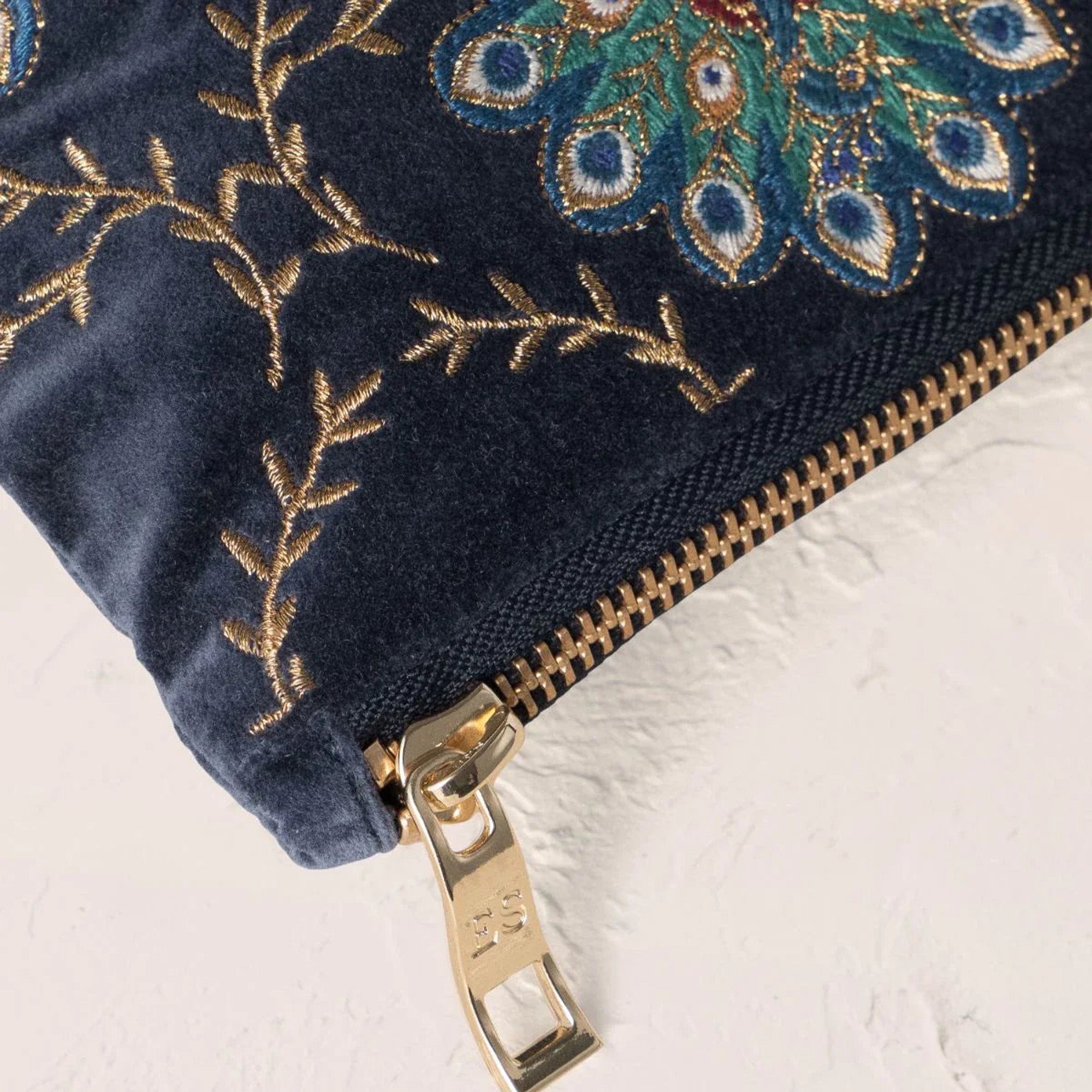 18528 - Botanical Peacock Velvet Everyday Pouch