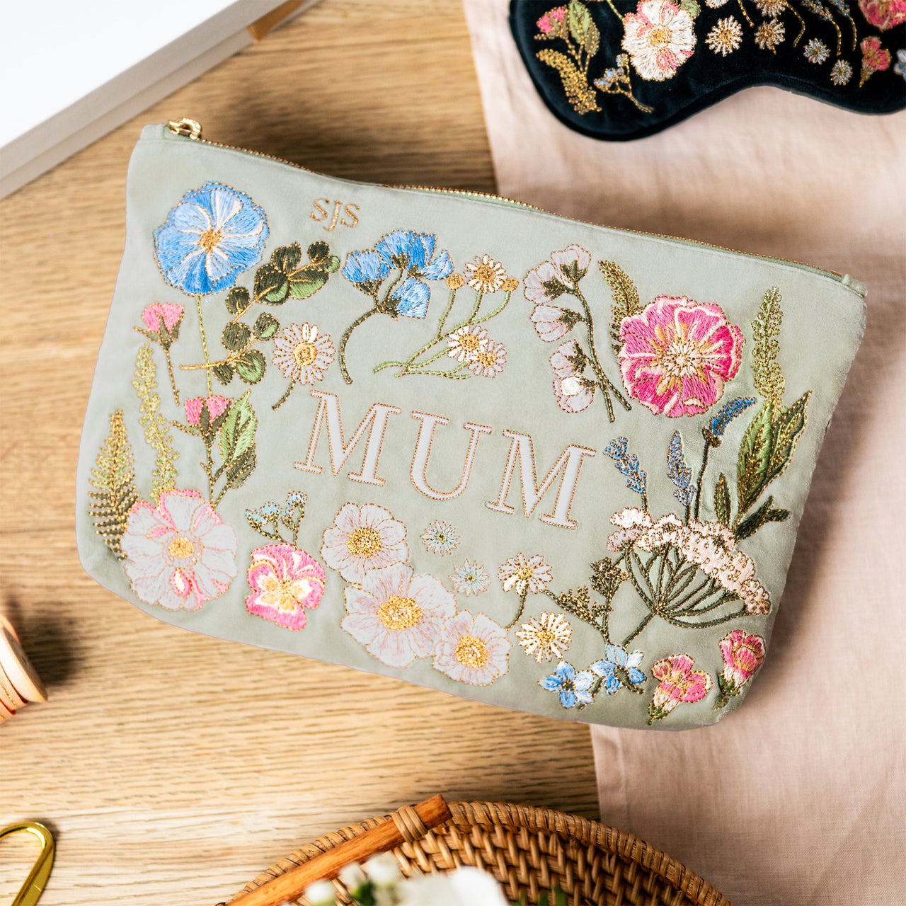 Pouch-98219 - Pressed Flowers Mum Everyday Pouch-Elizabeth Scarlett