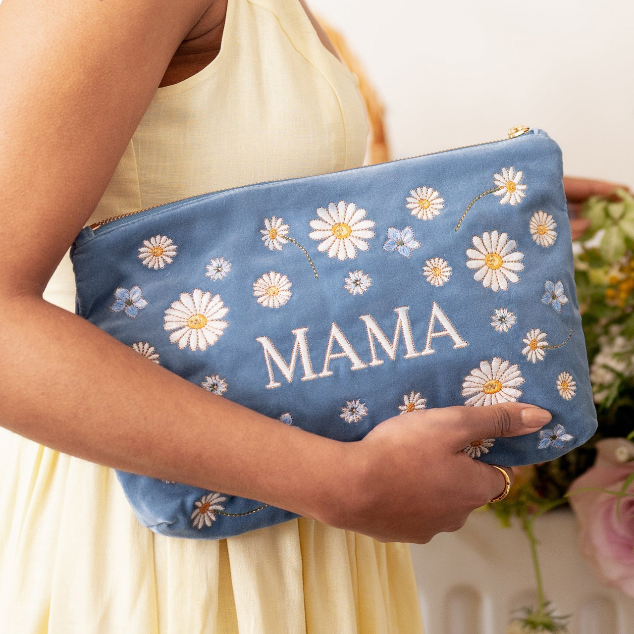 Pouch-98226 - Daisy Dream Mama Everyday Pouch-Elizabeth Scarlett