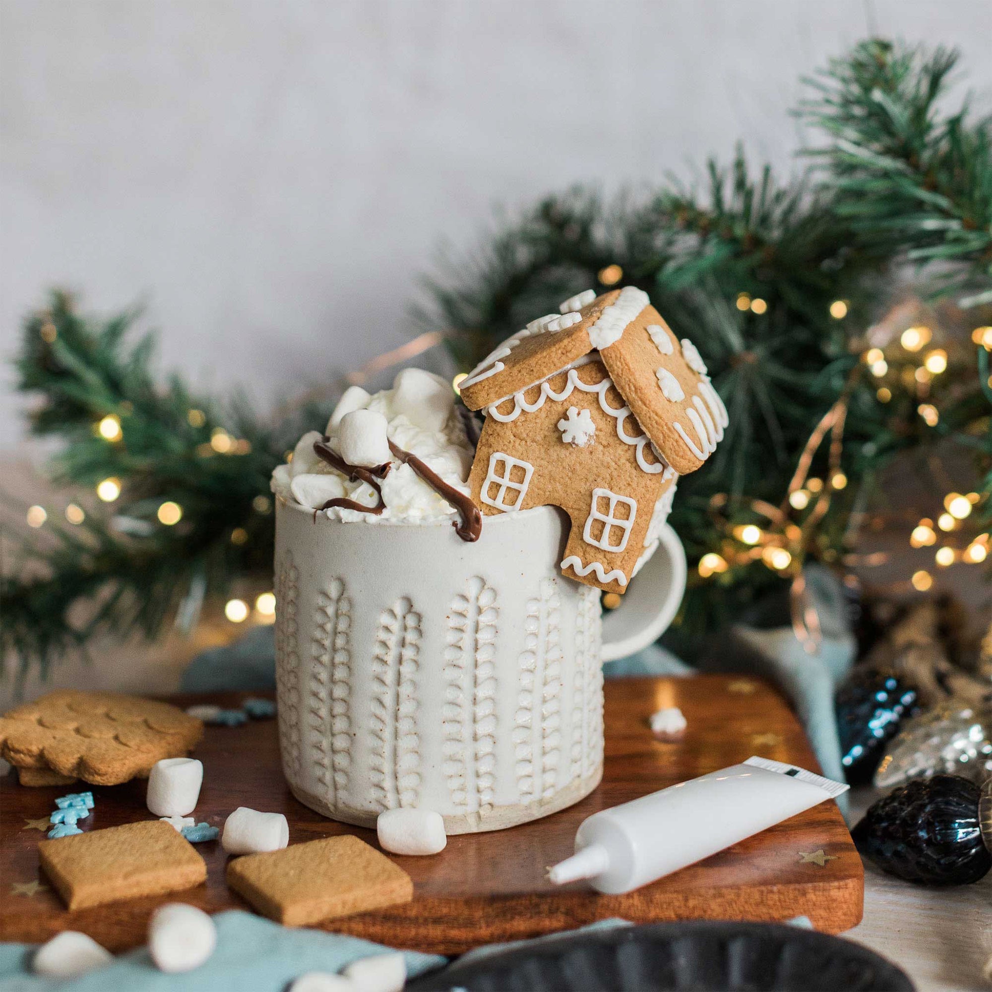 Baking Kit-BYO107 - DIY Tiny Gingerbread House Kit-Honeywell Bakes