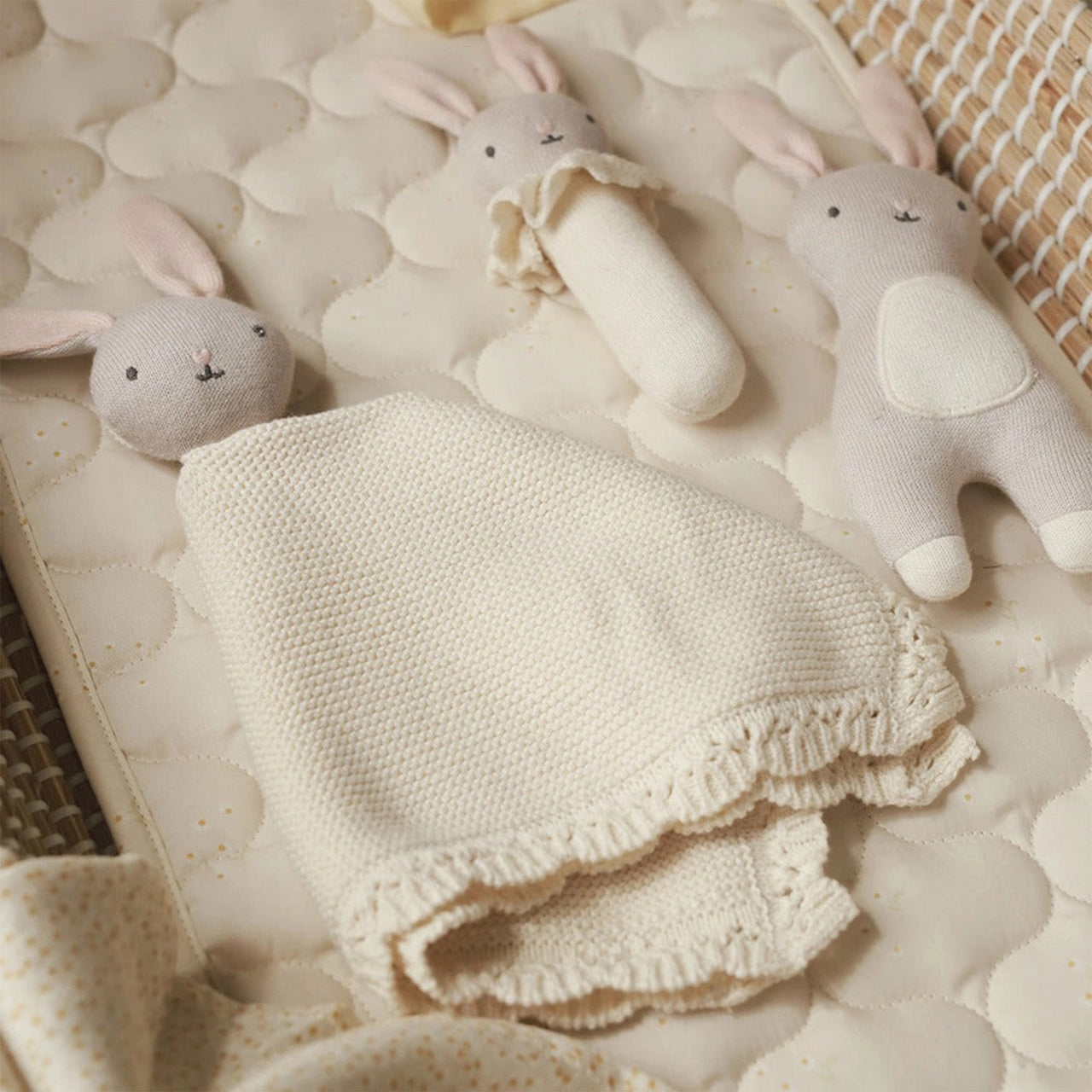 Cuddle Cloth-CCLBUN - Blushing Bunny Cuddle Cloth-Avery Row