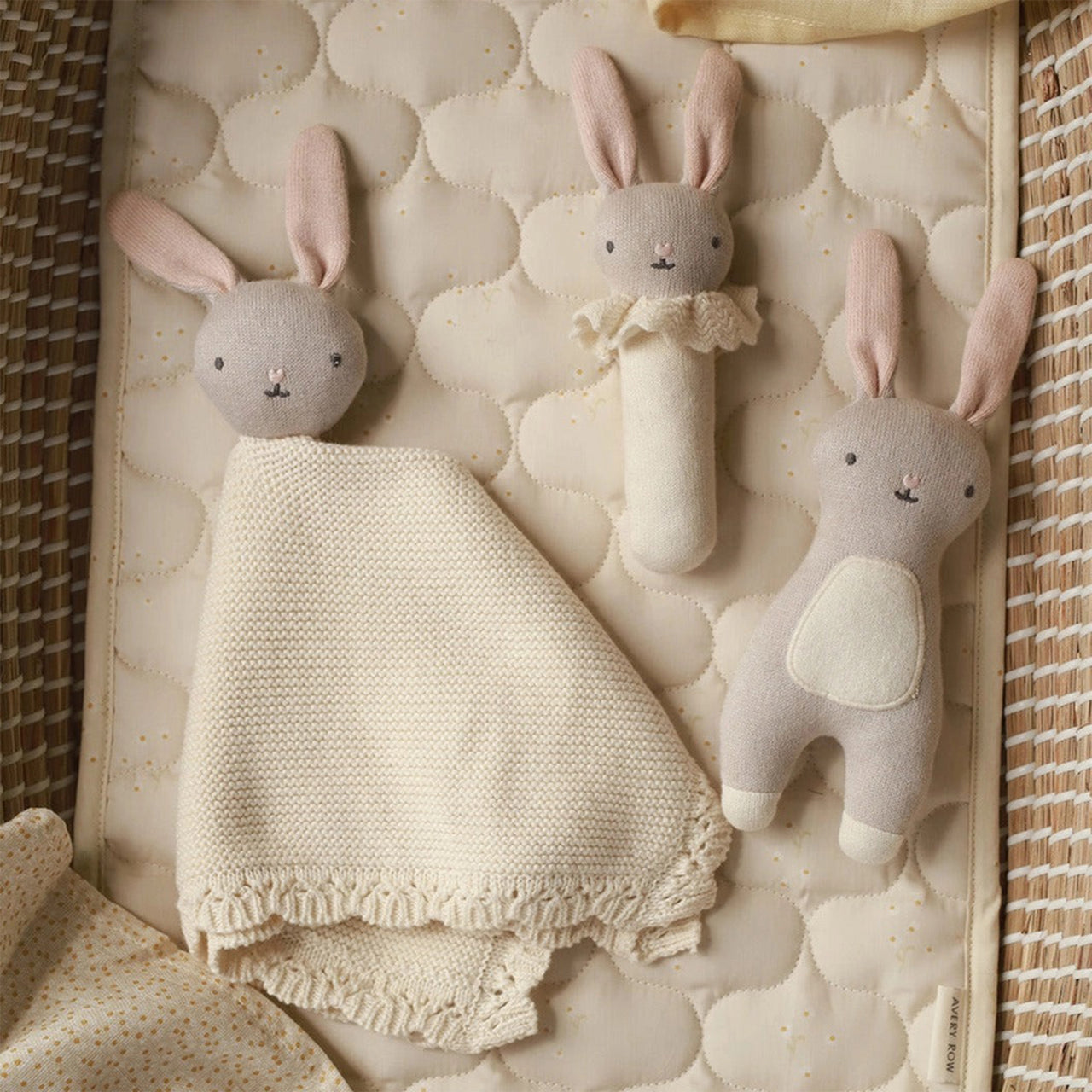 Cuddle Cloth-CCLBUN - Blushing Bunny Cuddle Cloth-Avery Row