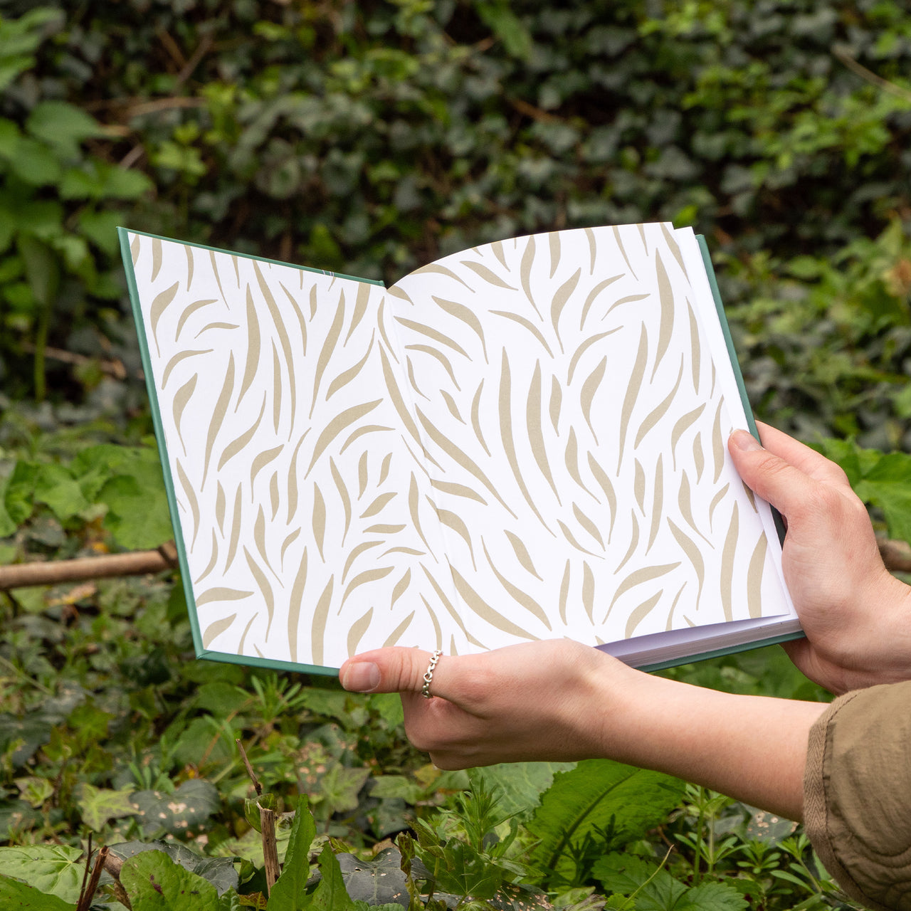 Journal-GDJ-GARGR - Gardening Guided Journal-Yop & Tom