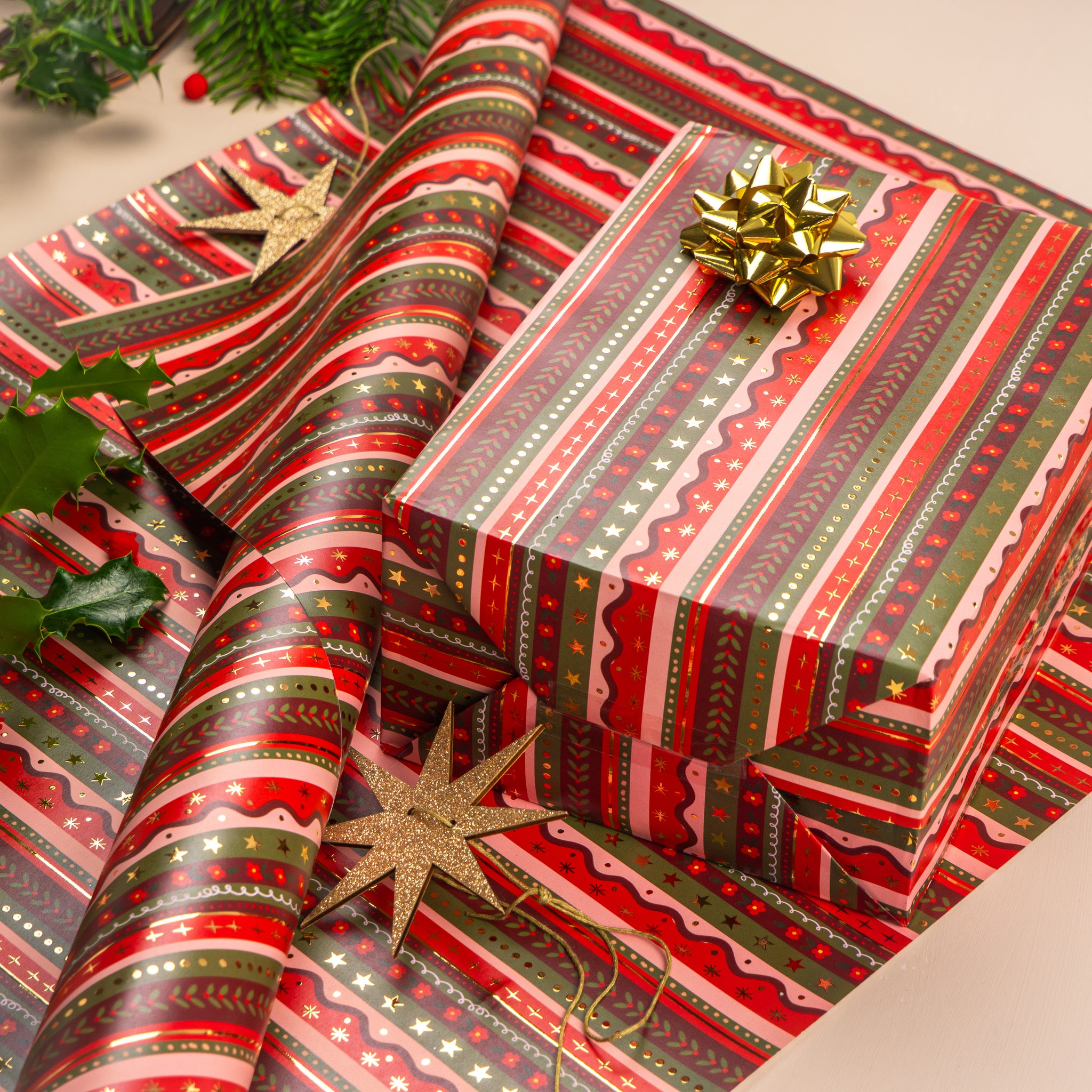FCWP006 - Christmas Tidings Foiled Wrapping Paper