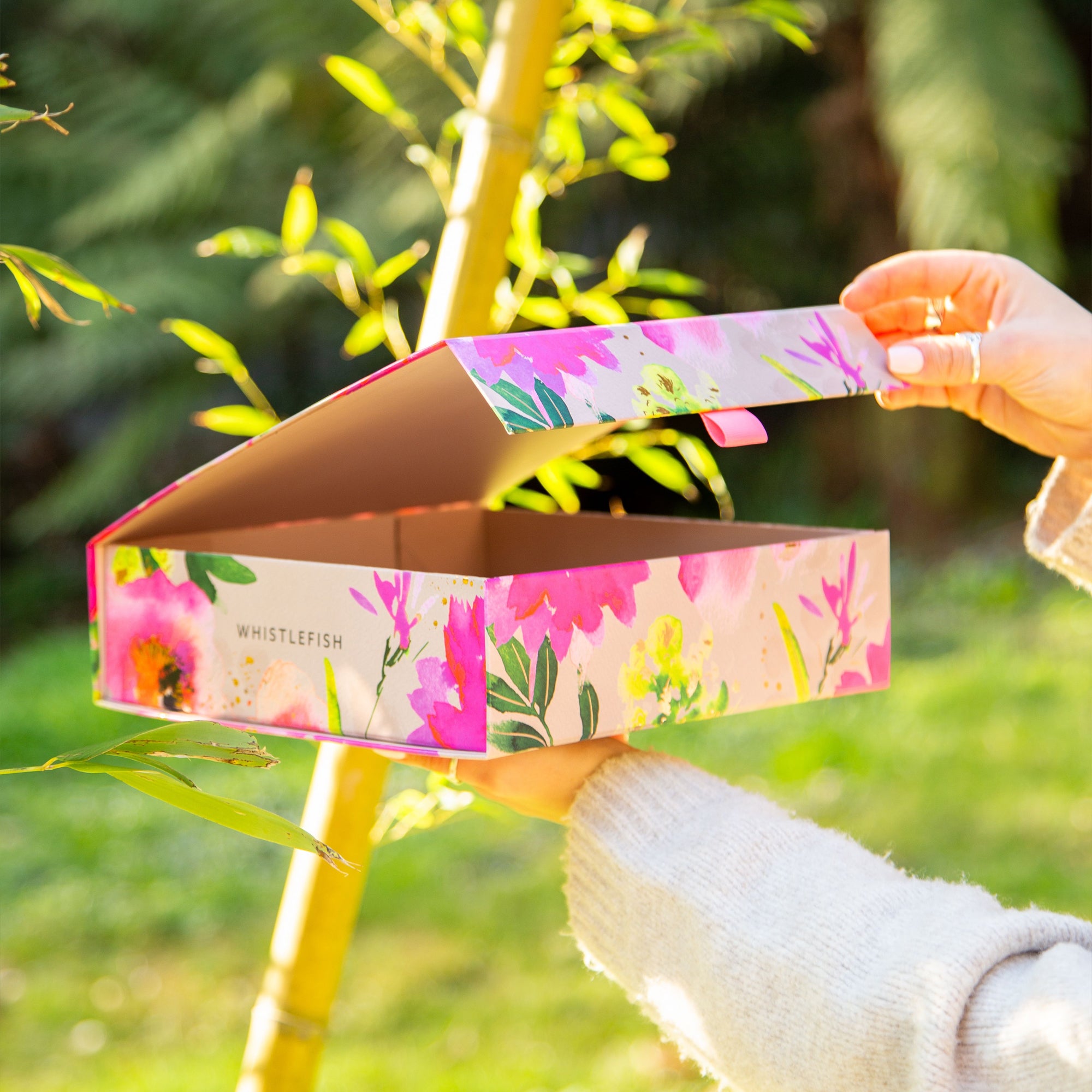 Magnetic Box-OR24MBX - Orange Poppy Magnetic Keepsake Box-Whistlefish