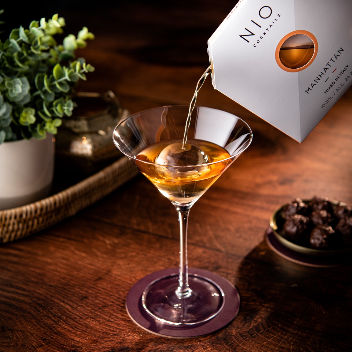 NIO-MAN - NIO Cocktails Manhattan