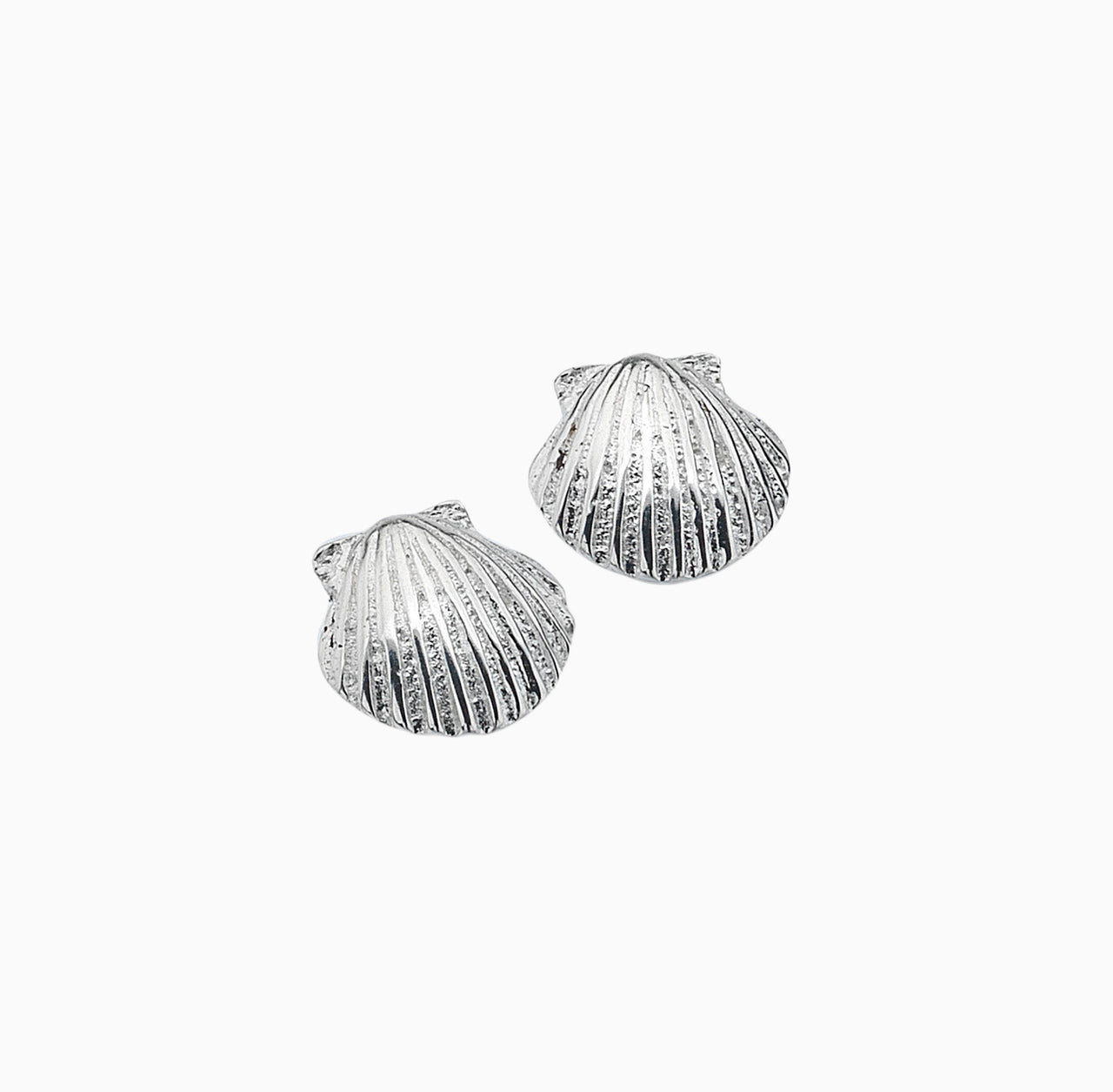 Earrings-P3448A - Scallop Shell Silver Stud Earrings-Sea Gems