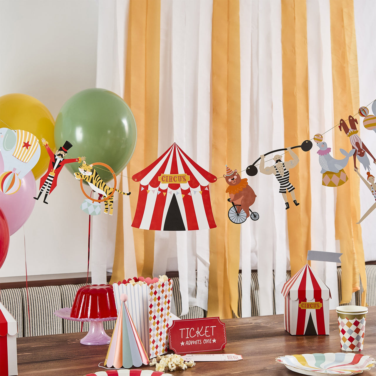 Garland-HBCP101 - Circus Card Garland-Hootyballoo