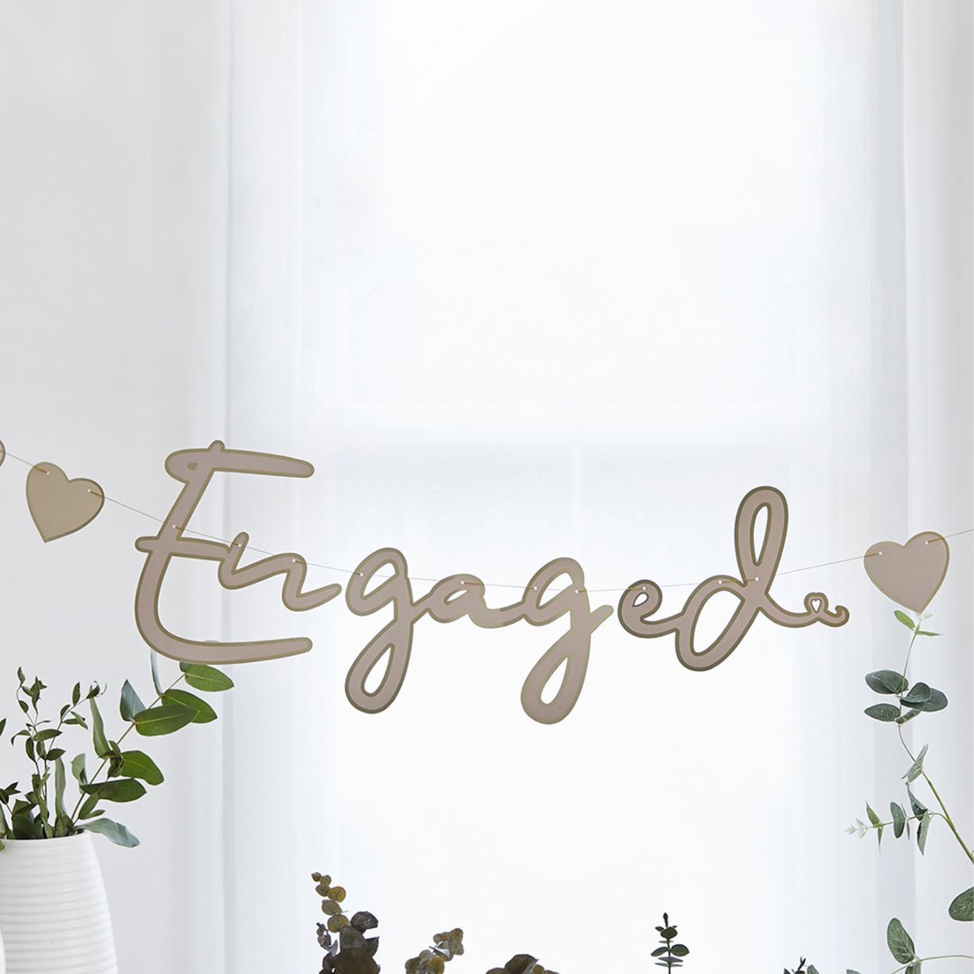 Banner-HBEG100 - Gold Engaged Banner-Hootyballoo