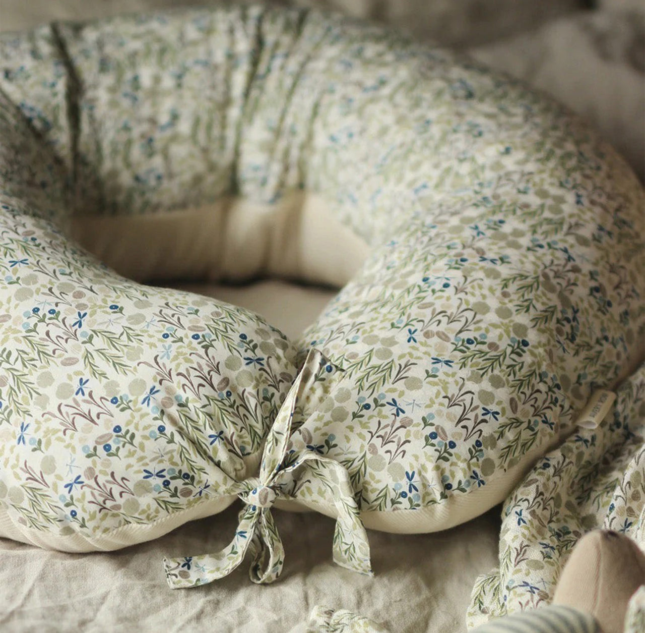 Nursing Pillow-NPIRIV - Riverbank Nursing Pillow-Avery Row