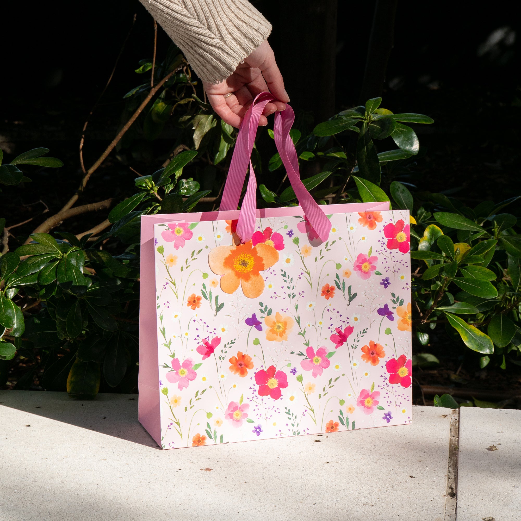 Gift Bag-PP01MB - Petal Pop Medium Gift Bag-Whistlefish