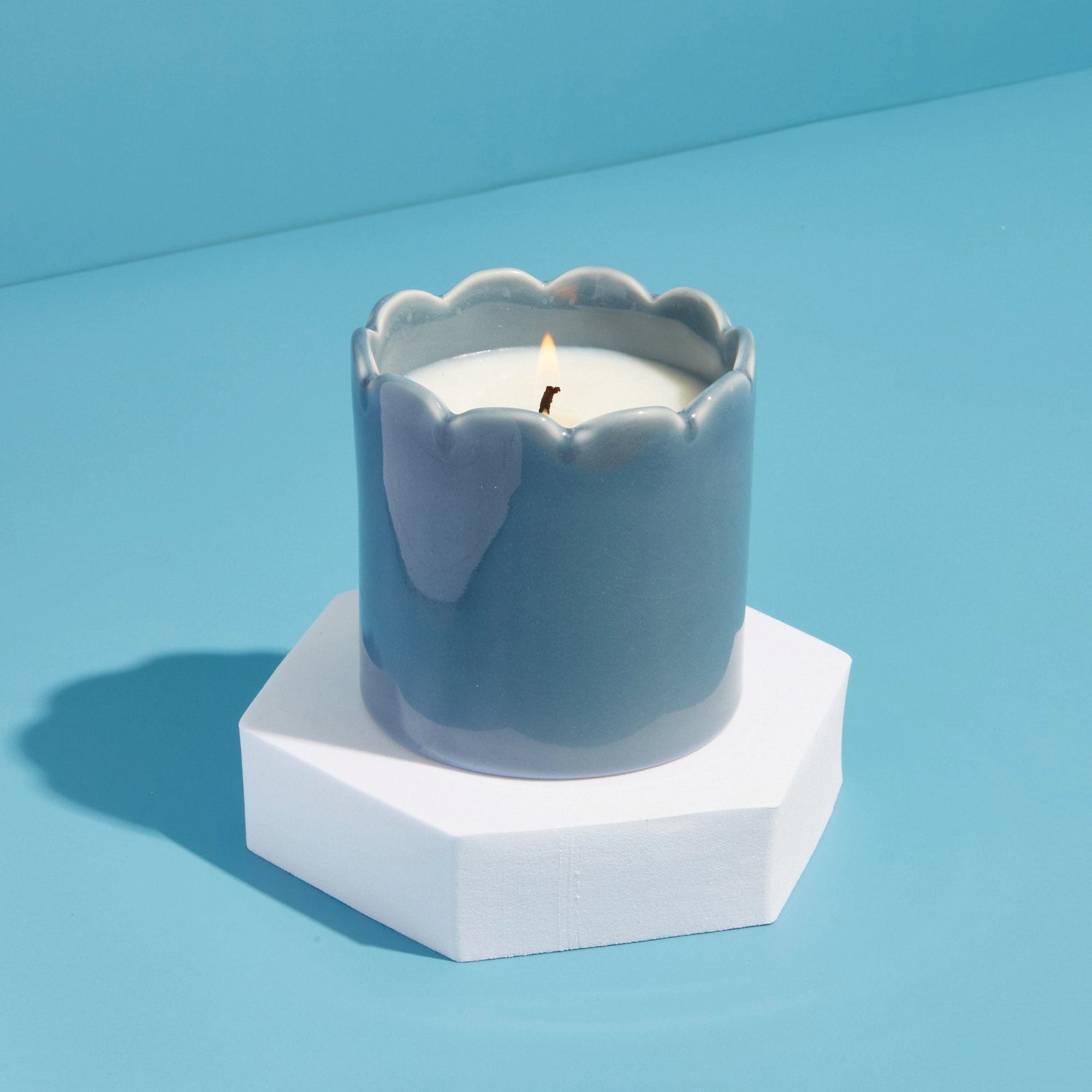 Candle-ZL_0136 - Sky Blue Candle Amber & Bergamot-Zesty Lemons
