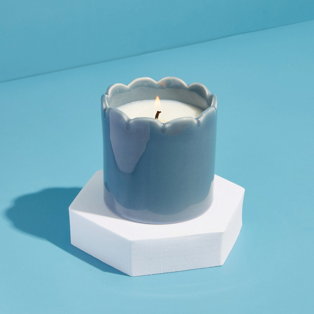 Candle-ZL_0136 - Sky Blue Candle Amber & Bergamot-Zesty Lemons