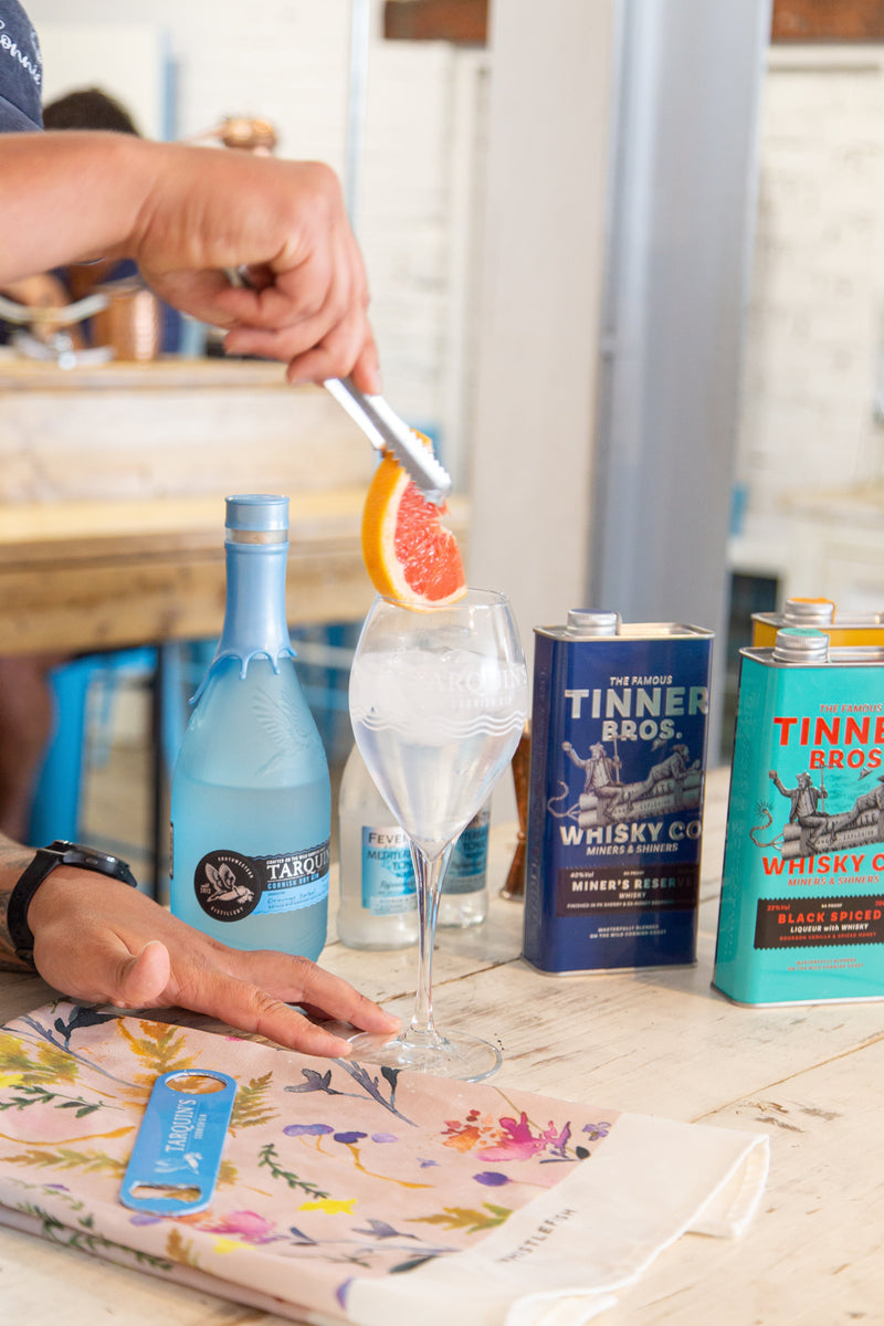How to Make the Perfect Gin and Tonic with Tarquins Gin - Whistlefish