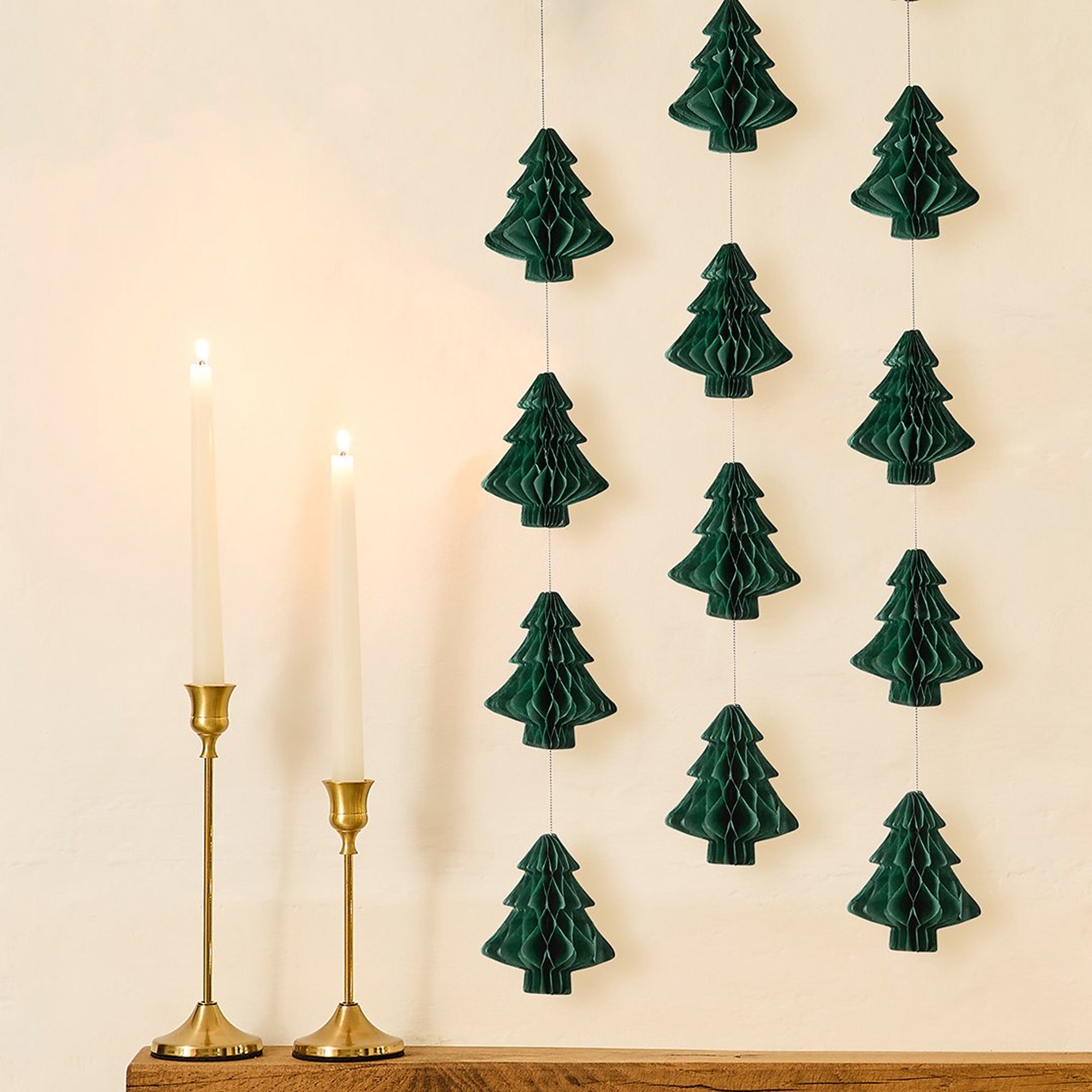 HBRC105 - Honeycomb Tree Garland