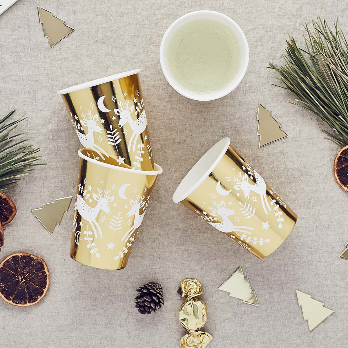 HBFF105 - Reindeer Paper Cups