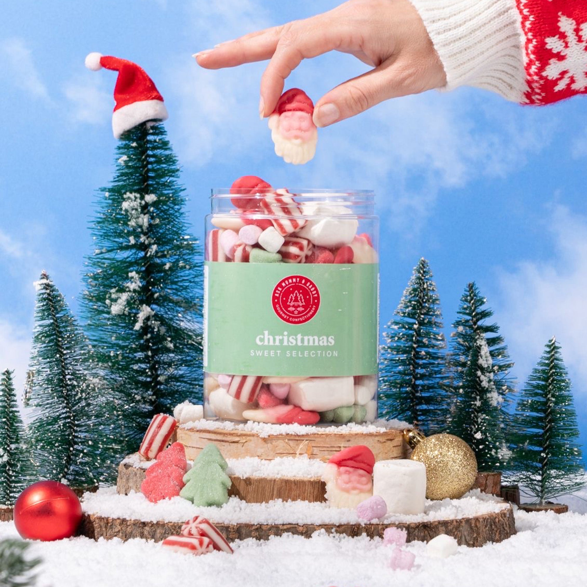 5060736012505 - Christmas Sweet Selection Share Tub