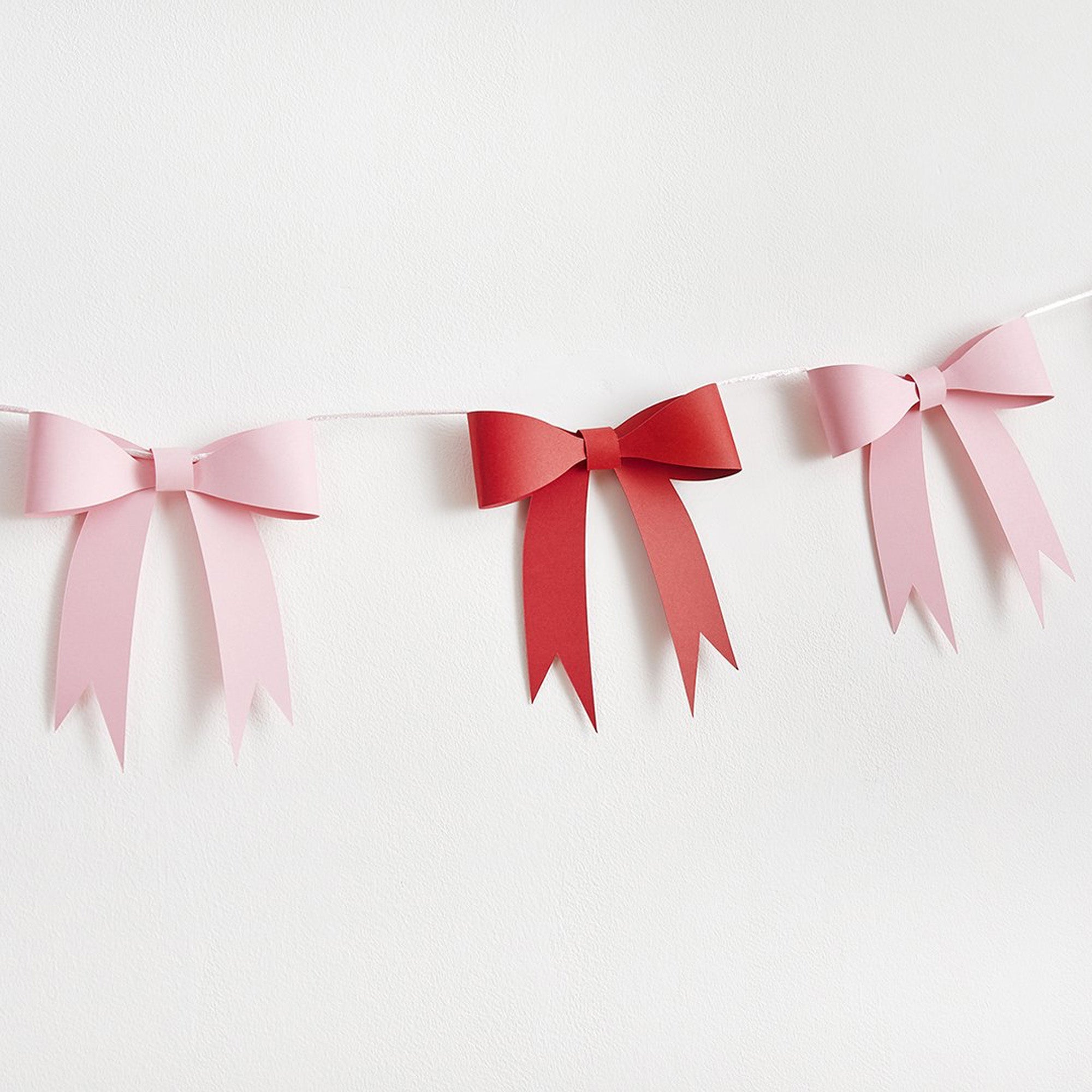 HBSB201 - Pink & Red Bow 3D Card Garland