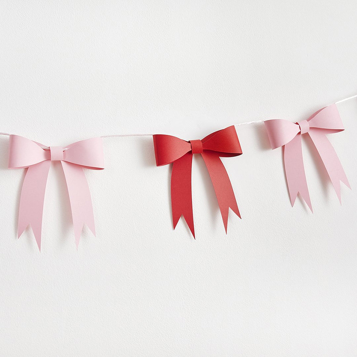 HBSB201 - Pink & Red Bow 3D Card Garland
