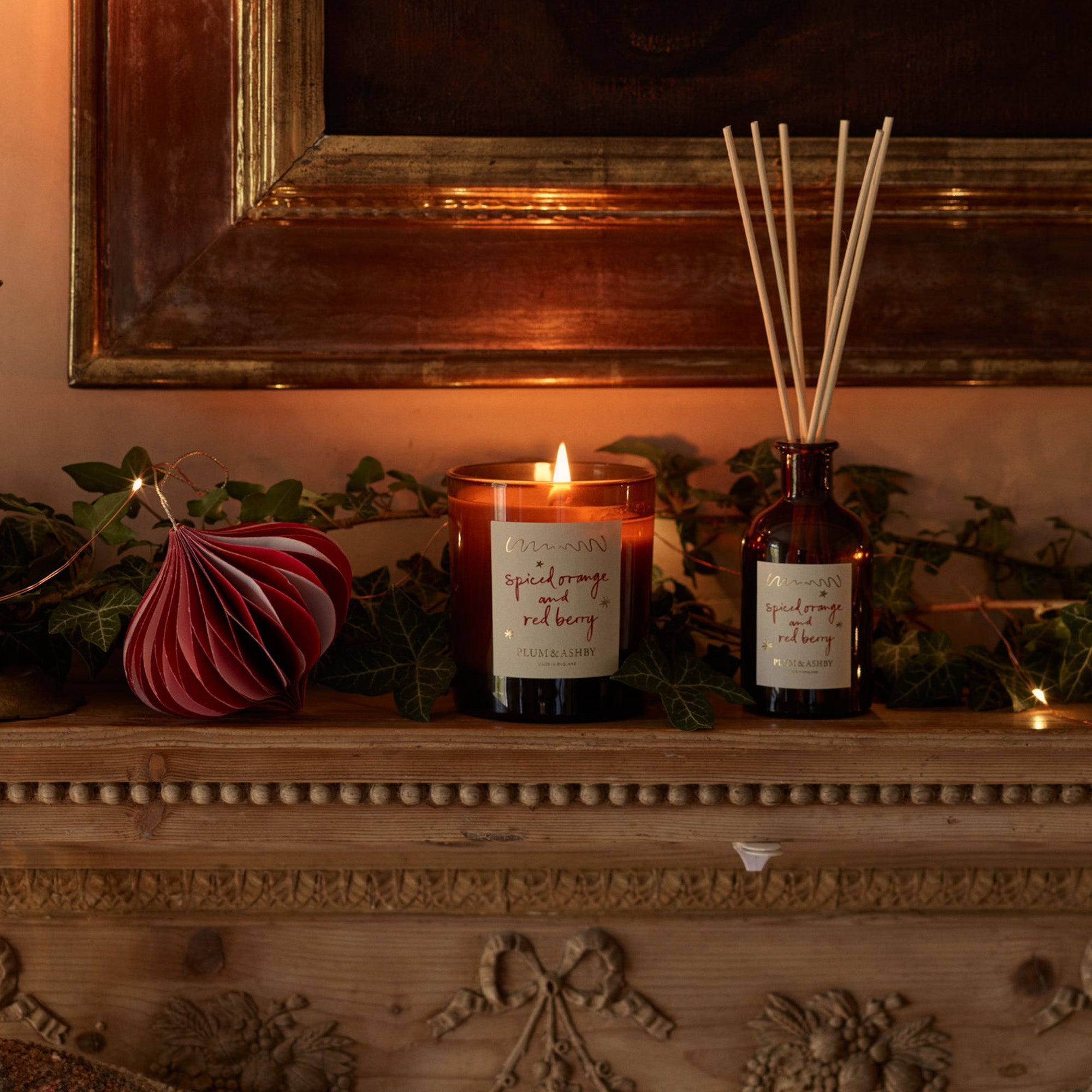 CANDLE-CSAVOTIVE - Spiced Orange and Red Berry Votive