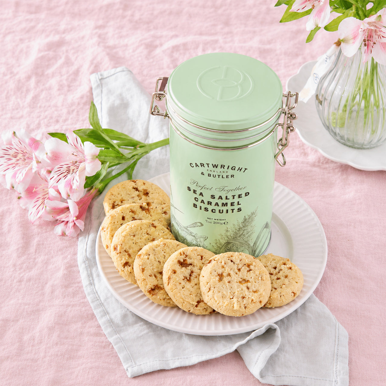 4488 - Sea Salted Caramel Biscuits in Tin