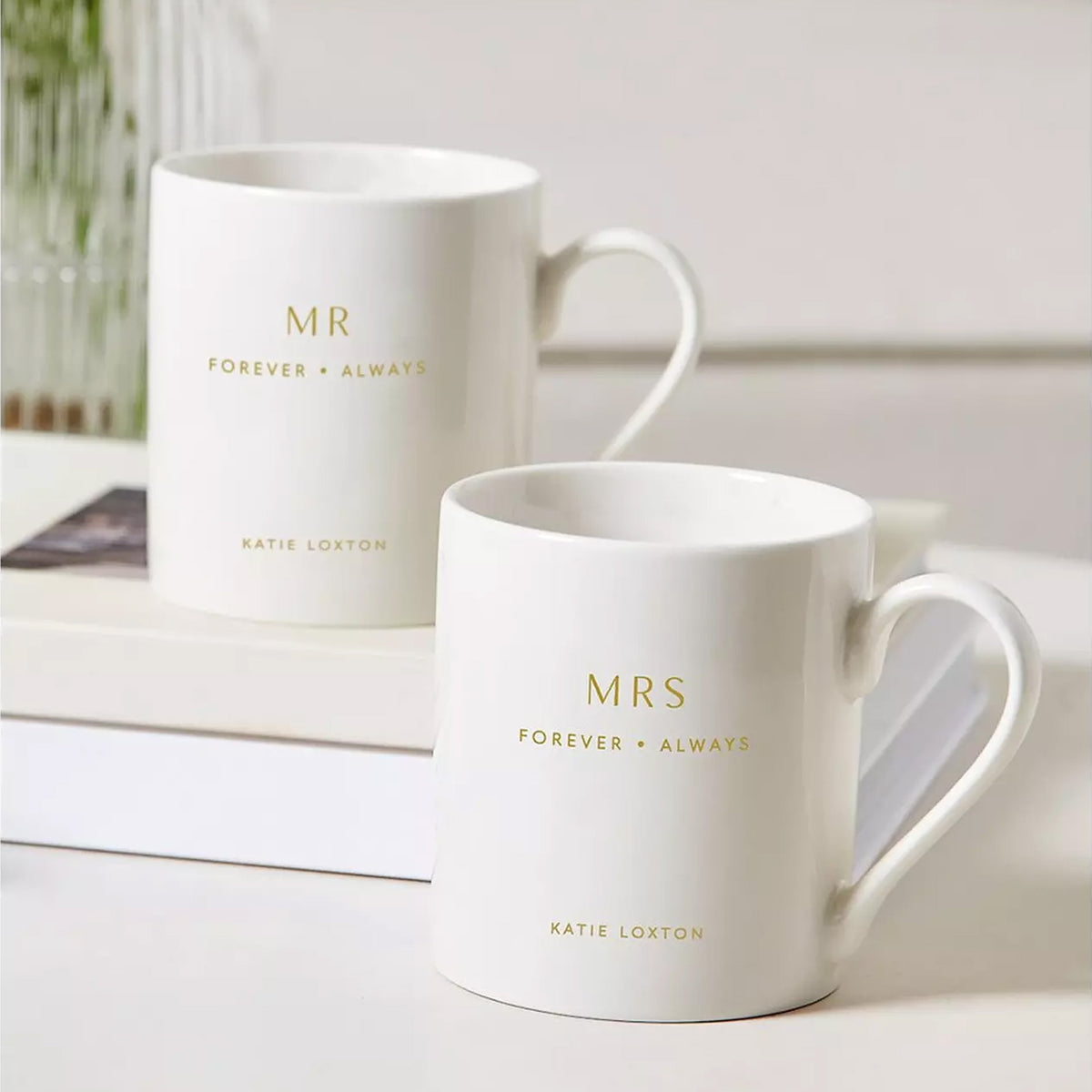 KLCW160 - Mr and Mrs Porcelain Mug Gift Set