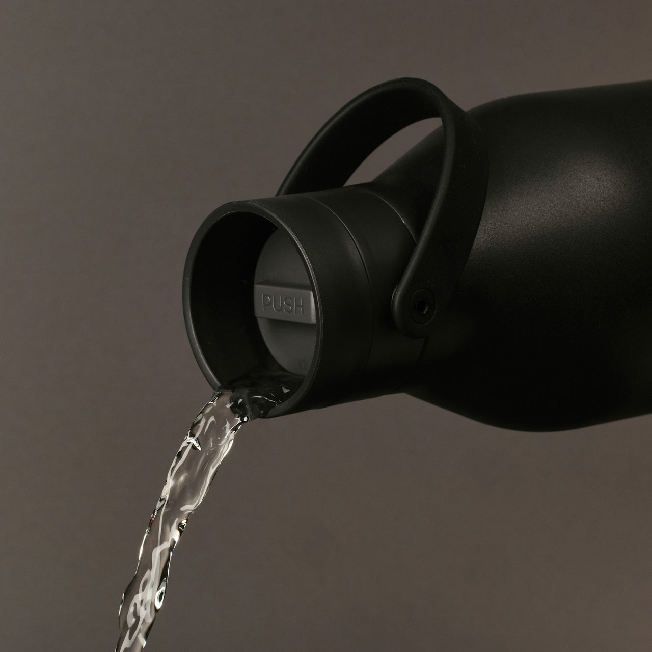 SSB-750ML-C-IN-BLACK - Recycled Steel Bottle Black