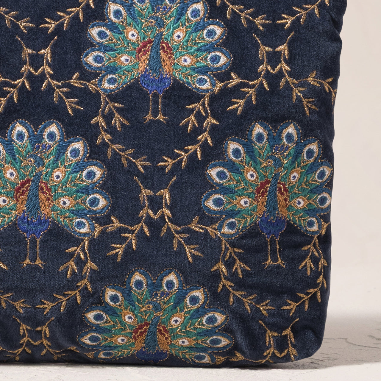 18528 - Botanical Peacock Velvet Everyday Pouch