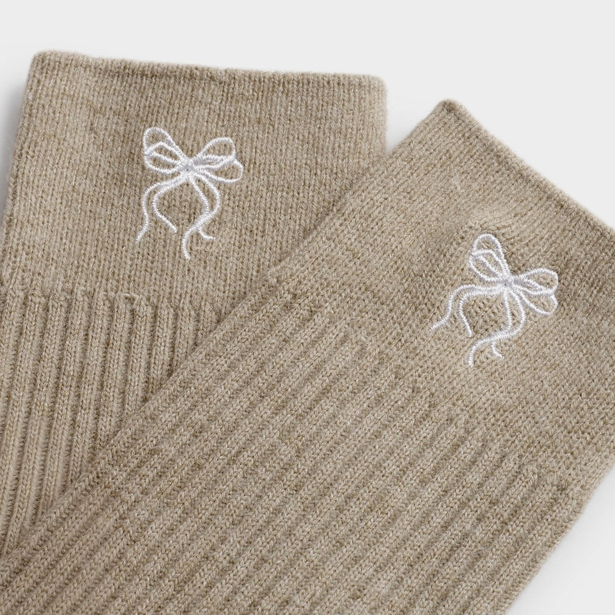 KLS816 - Ribbed Taupe Bow Socks in Gift Box