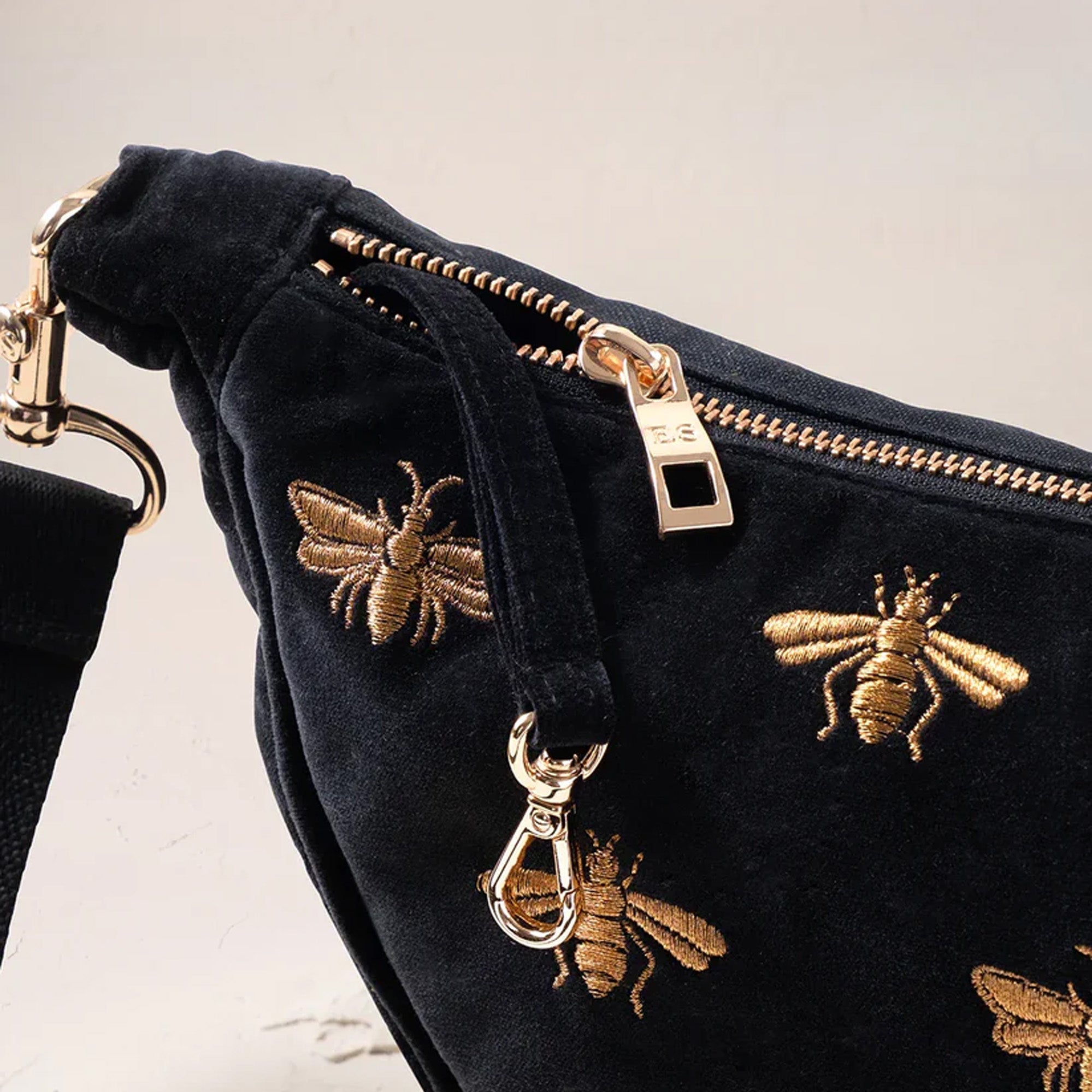 14803 - Honey Bee Velvet Crossbody Sling Bag