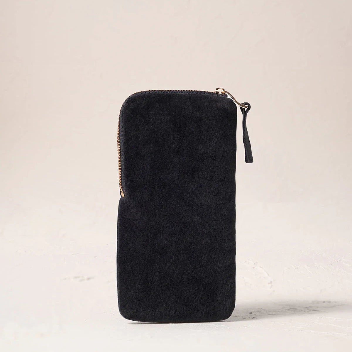11567 - Wild Horses Velvet Glasses Case Charcoal
