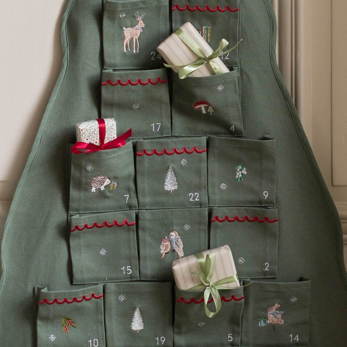 XACTRE26 - Christmas Tree Advent Calendar