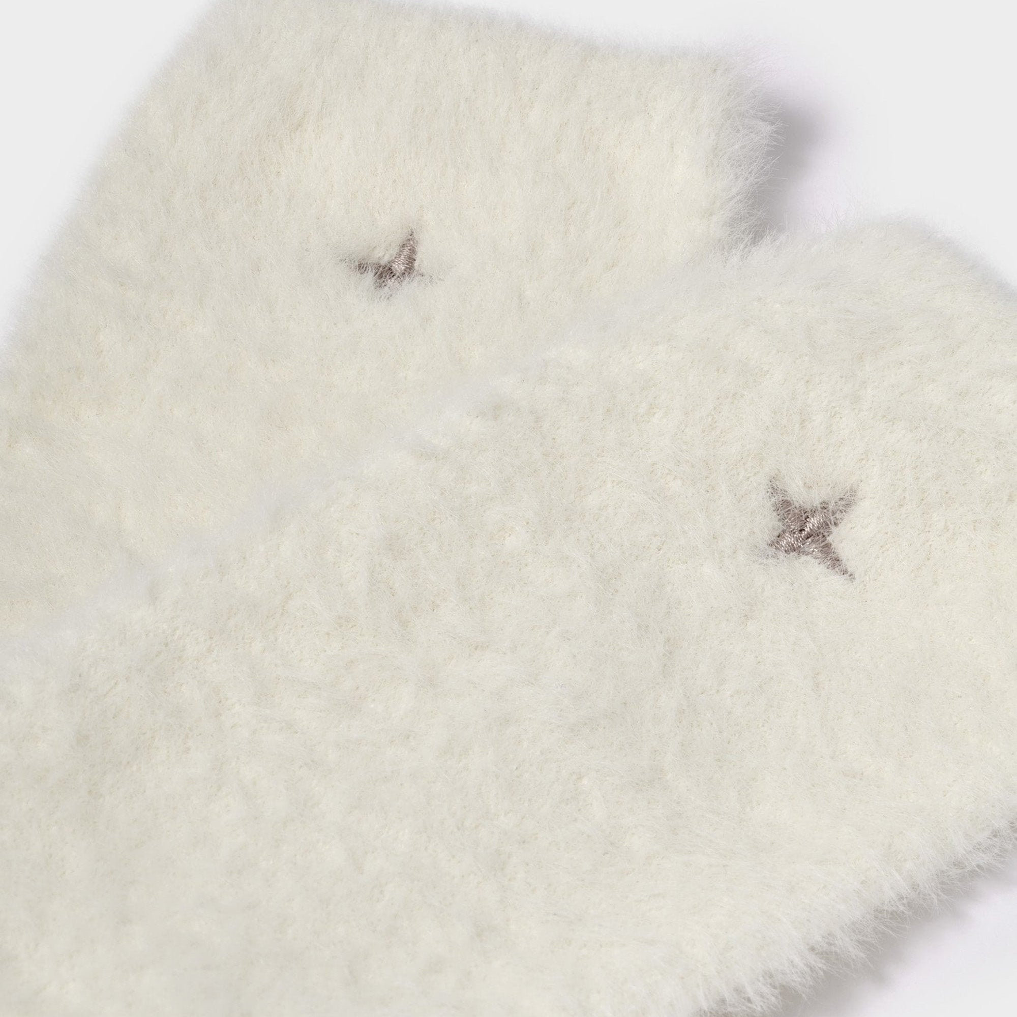 KLS812 - Fluffy Off White Star Socks in Gift Box