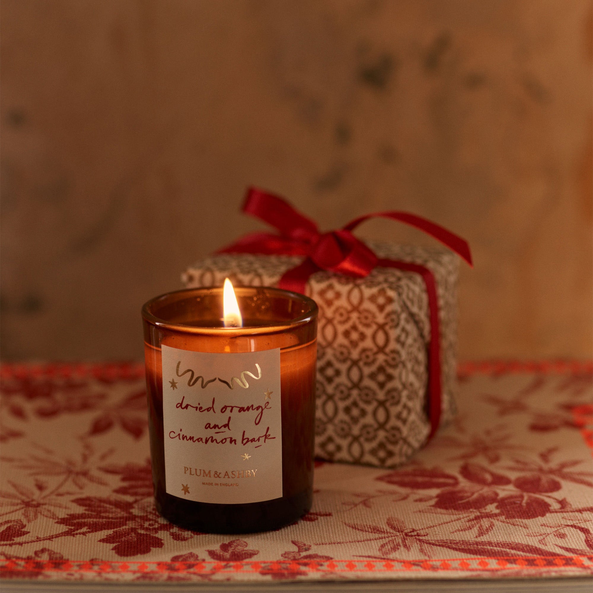 CANDLE-ORANGEBARKVOT - Dried Orange and Cinnamon Bark Votive