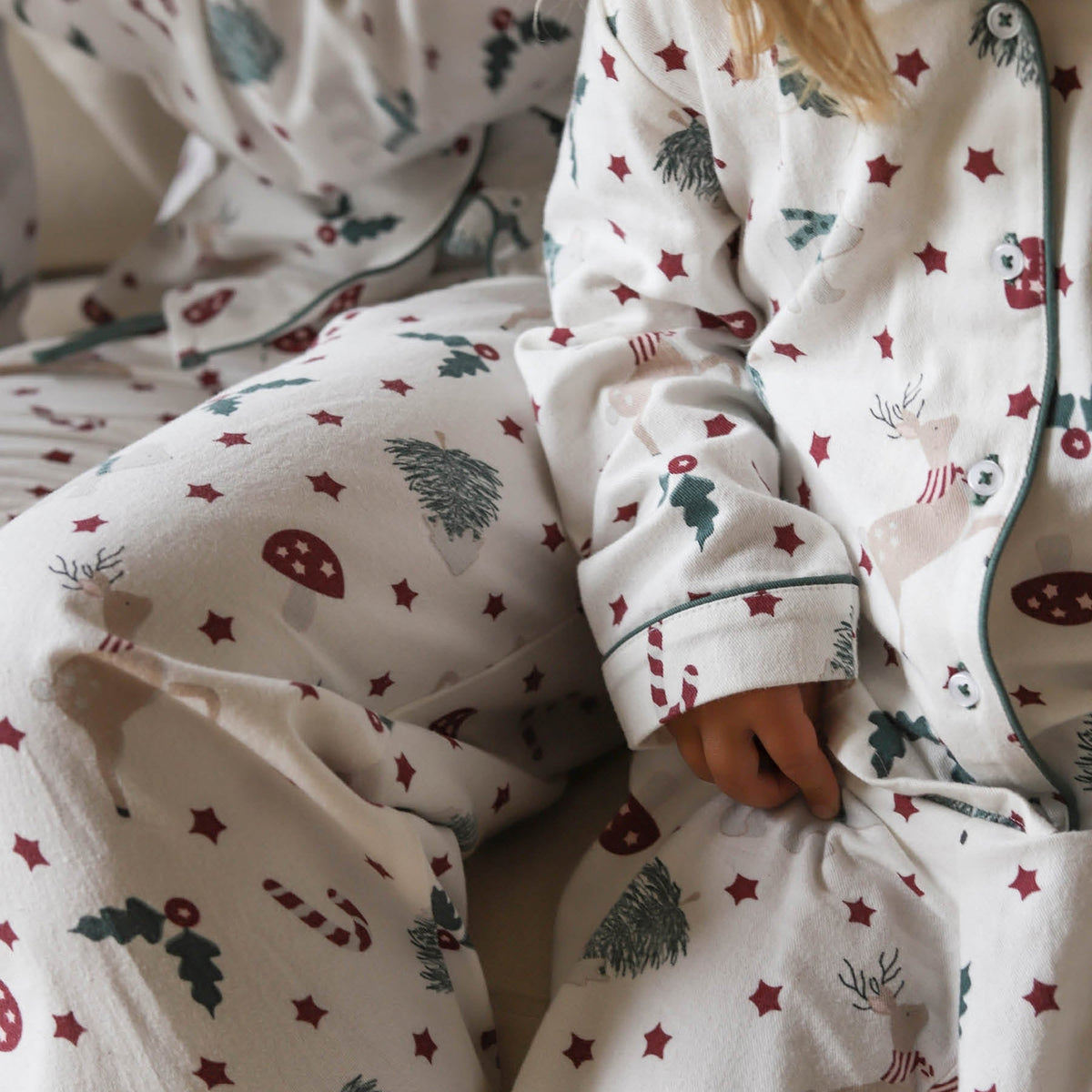XPJ05CCA - Christmas Carousel Children's Flannel Pyjamas 4 To 5Y