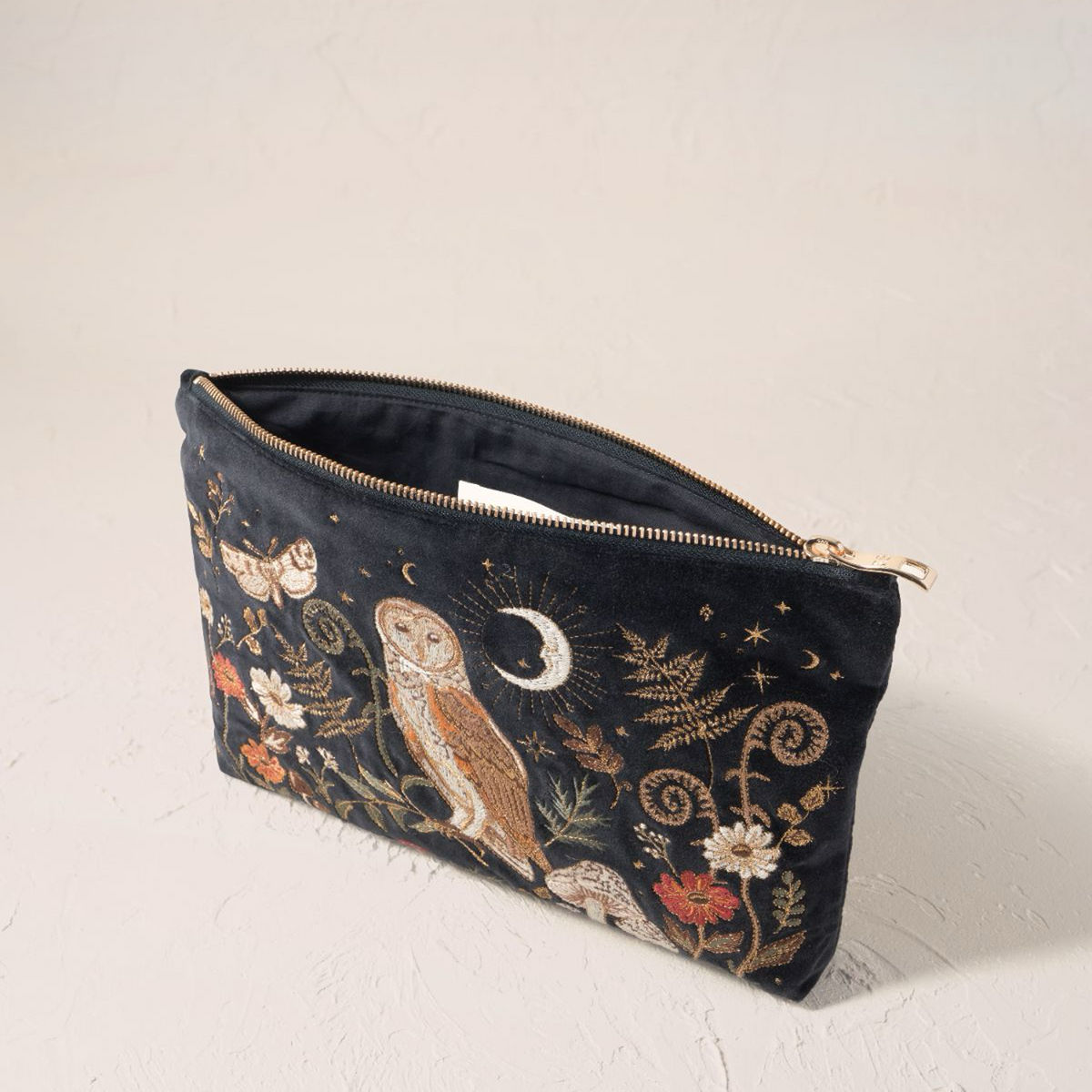 19129 - Mystical Owl Velvet Everyday Pouch