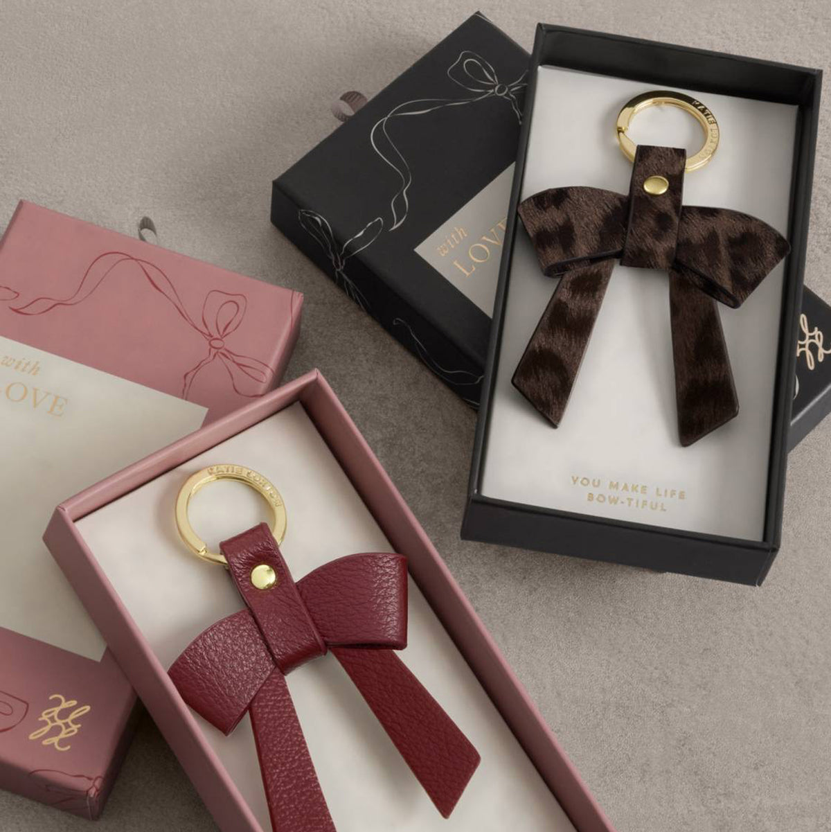 KLB4666 - Chocolate Leopard Bow Keyring in Gift Box