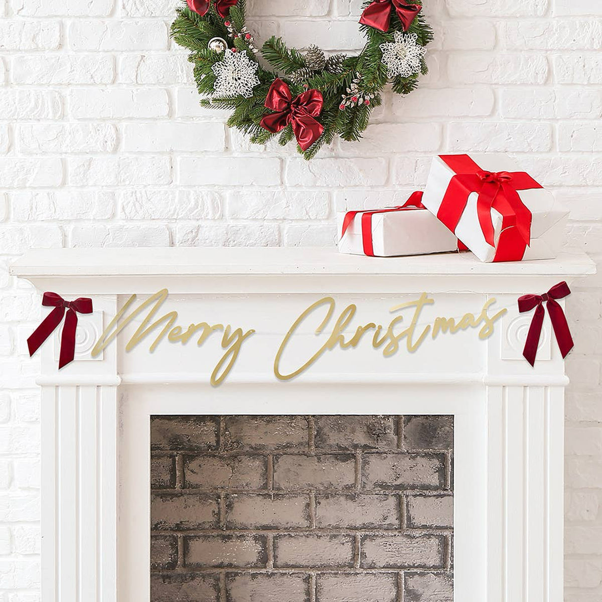 HBSB202 - Gold Merry Christmas Card Banner With Velvet Bows