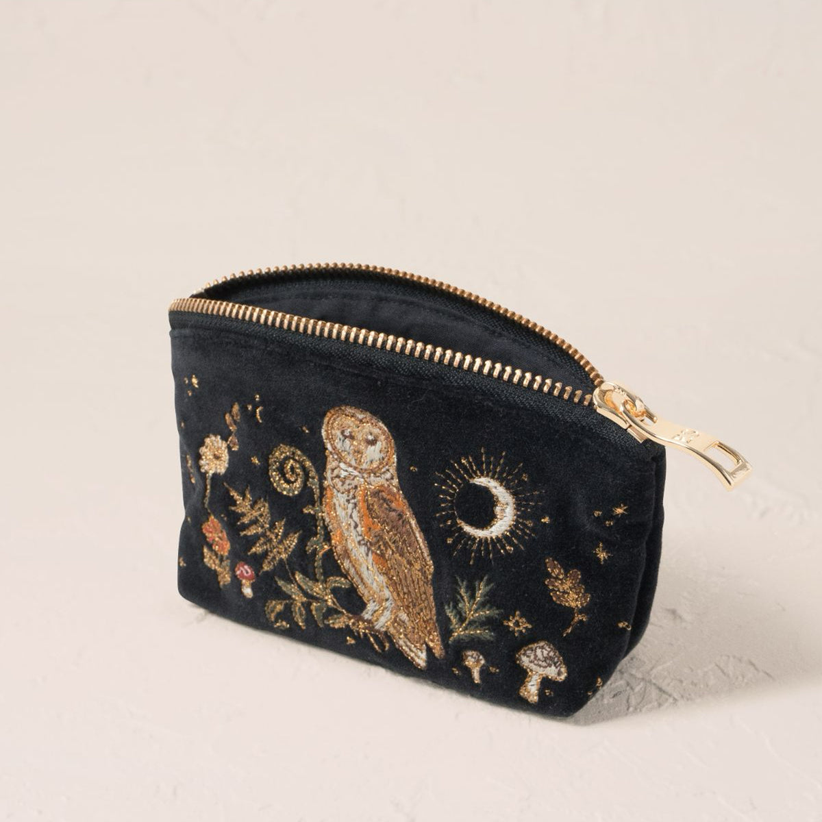 19167 - Mystical Owl Velvet Coin Purse Charcoal