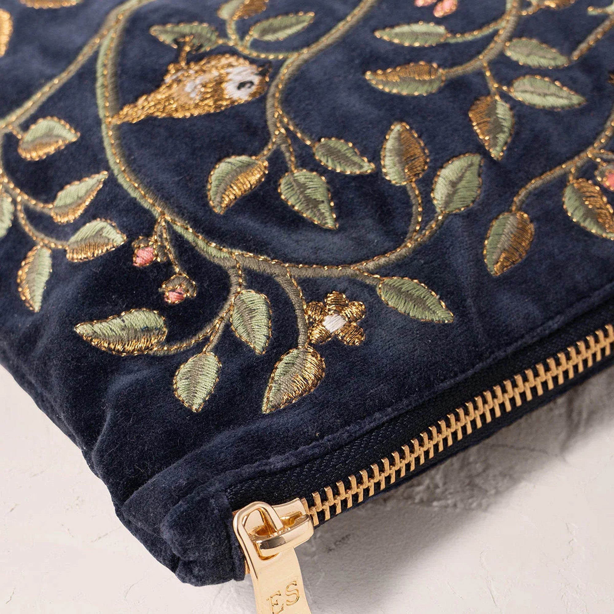 11581 - Tree of Life Velvet Everyday Pouch Indigo